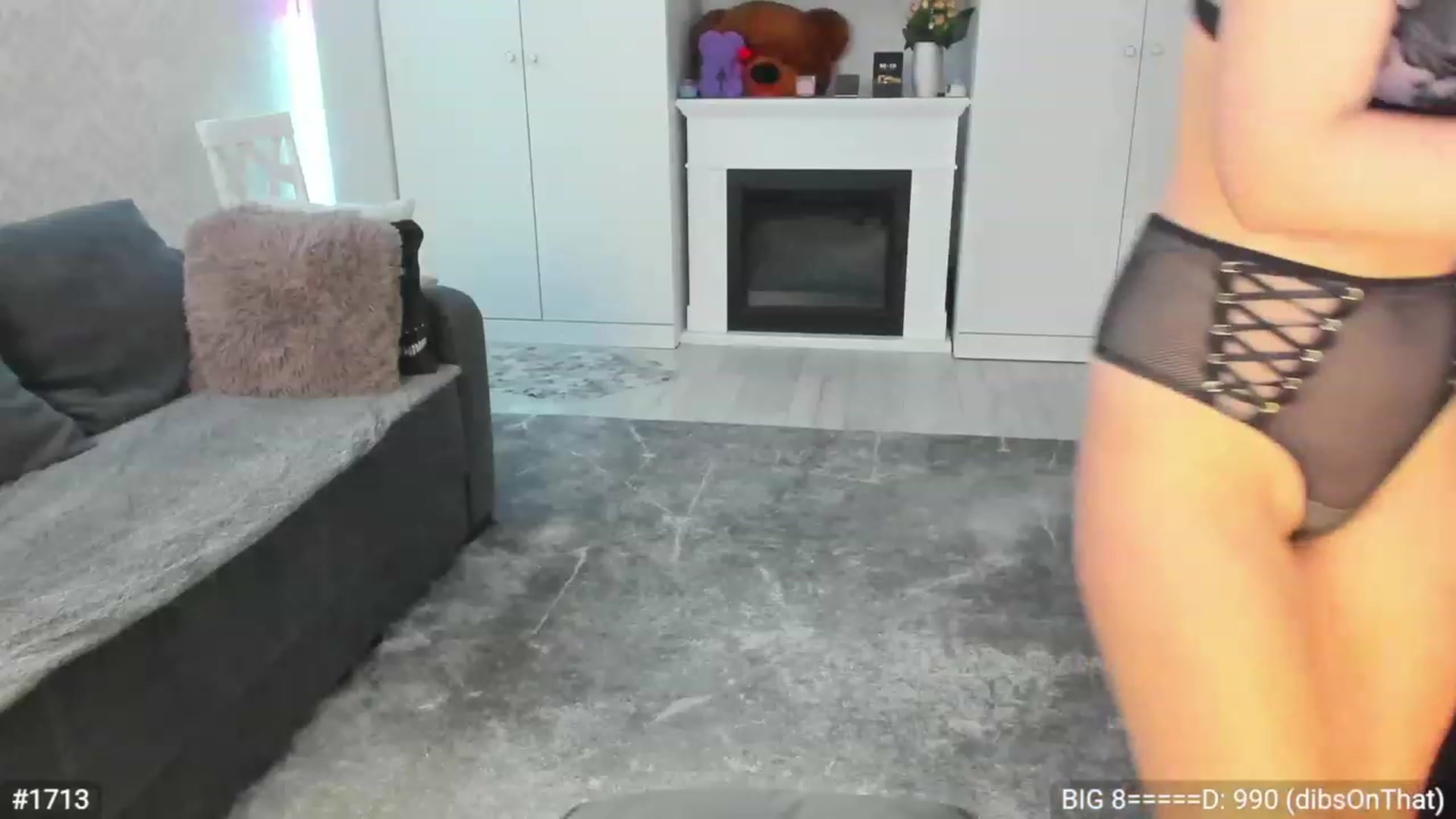 Gallery image thumbnail from Xonnie's myfreecams stream on, 01/16/2023, 24:59 image 9 of 20