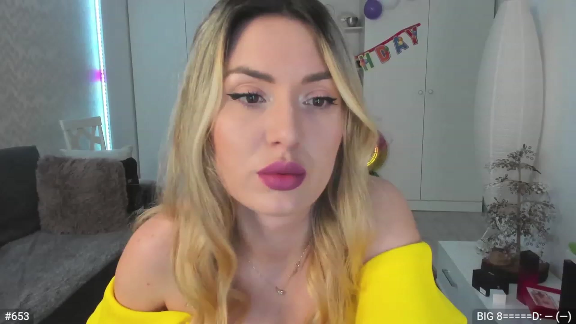 Gallery image thumbnail from Xonnie's myfreecams stream on, 01/30/2023, 22:32 image 8 of 20