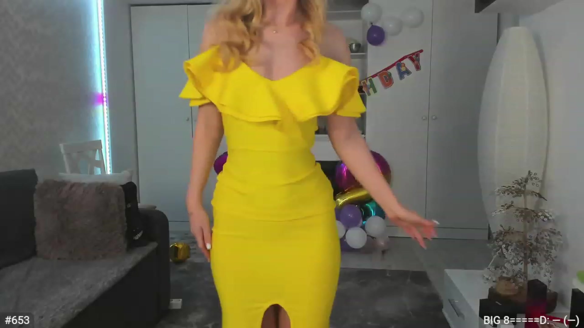 Gallery image thumbnail from Xonnie's myfreecams stream on, 01/30/2023, 22:32 image 10 of 20