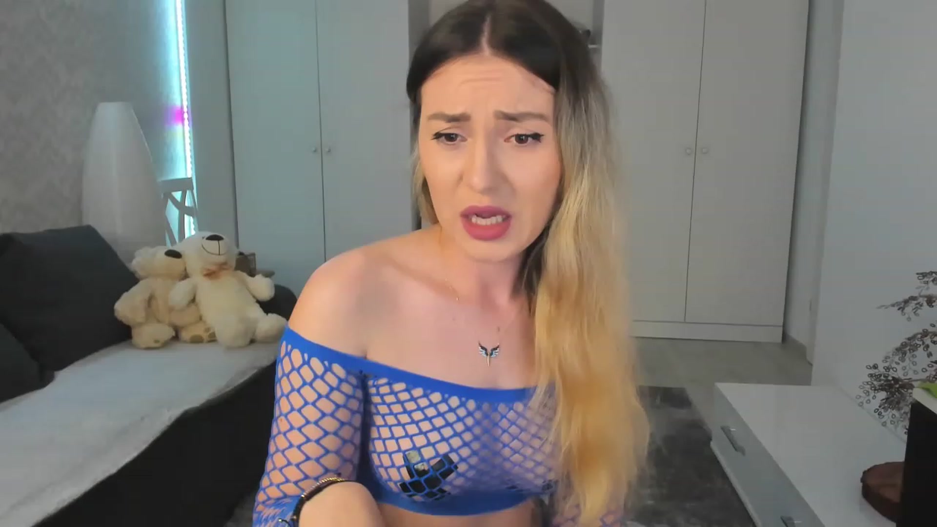 Gallery image thumbnail from Xonnie's myfreecams stream on, 07/17/2023, 03:05 image 2 of 20