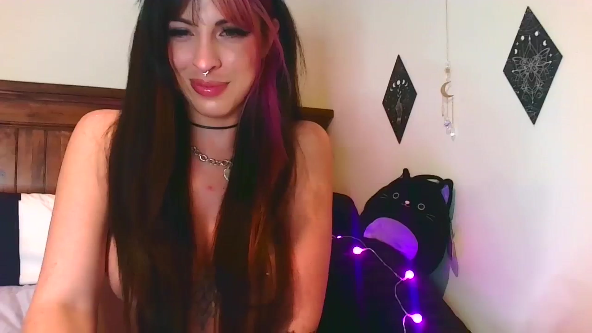Gallery image thumbnail from XoxoAudrey's myfreecams stream on, 10/11/2023, 09:22 image 18 of 20