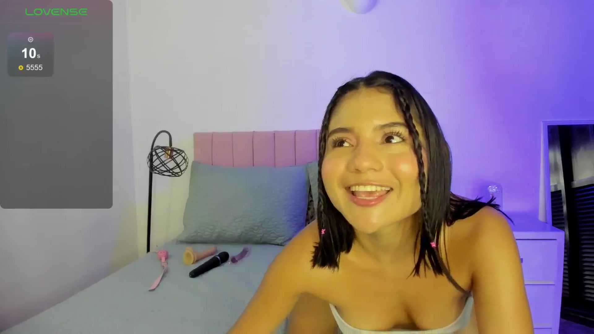 Gallery image thumbnail from Xoxo_danna's myfreecams stream on, 06/26/2024, 09:28 image 11 of 20