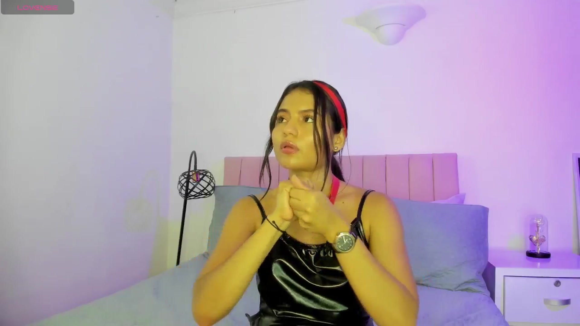 Gallery image thumbnail from Xoxo_danna's myfreecams stream on, 07/21/2024, 11:31 image 12 of 20