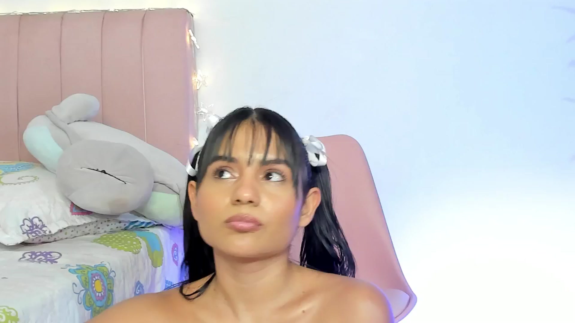 Gallery image thumbnail from Xoxo_danna's myfreecams stream on, 04/14/2025, 15:22 image 20 of 20
