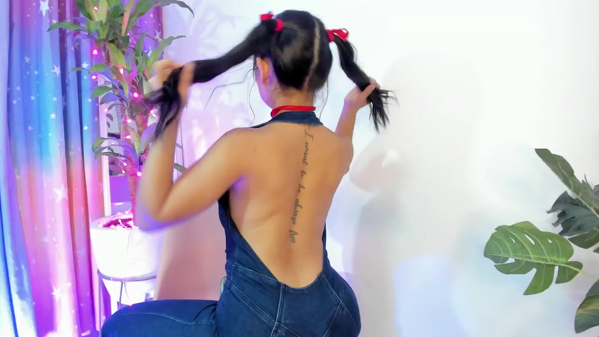 Gallery image thumbnail from Xoxo_danna's myfreecams stream on, 06/13/2025, 16:21 image 16 of 20