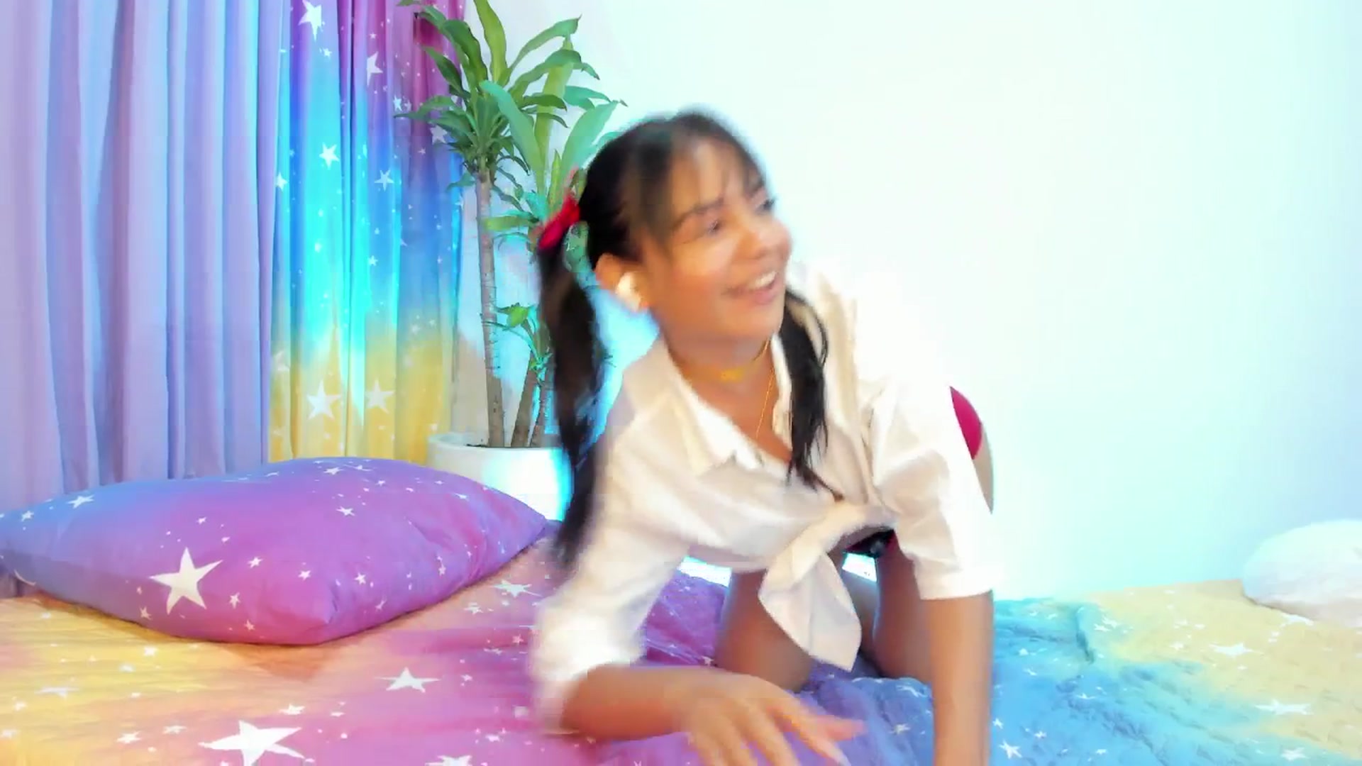 Gallery image thumbnail from Xoxo_danna's myfreecams stream on, 07/31/2025, 12:55 image 10 of 20