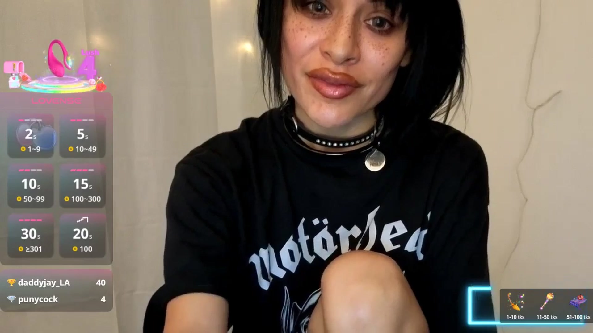 Gallery image thumbnail from Xreya's myfreecams stream on, 12/02/2025, 20:15 image 2 of 20