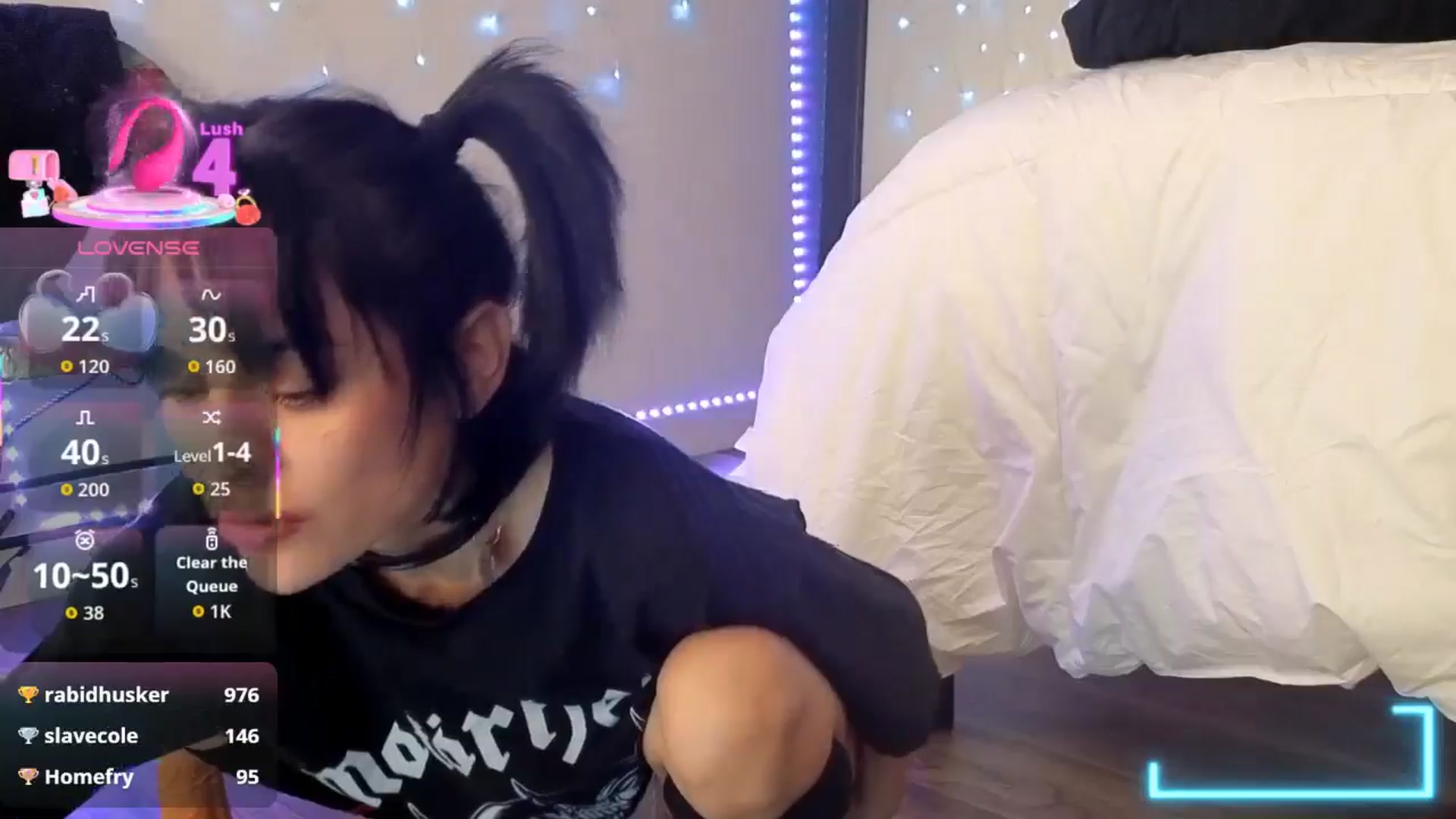 Gallery image thumbnail from Xreya's myfreecams stream on, 12/07/2025, 20:22 image 15 of 20