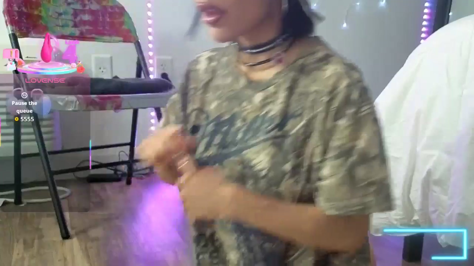 Gallery image thumbnail from Xreya's myfreecams stream on, 12/08/2025, 21:04 image 3 of 20
