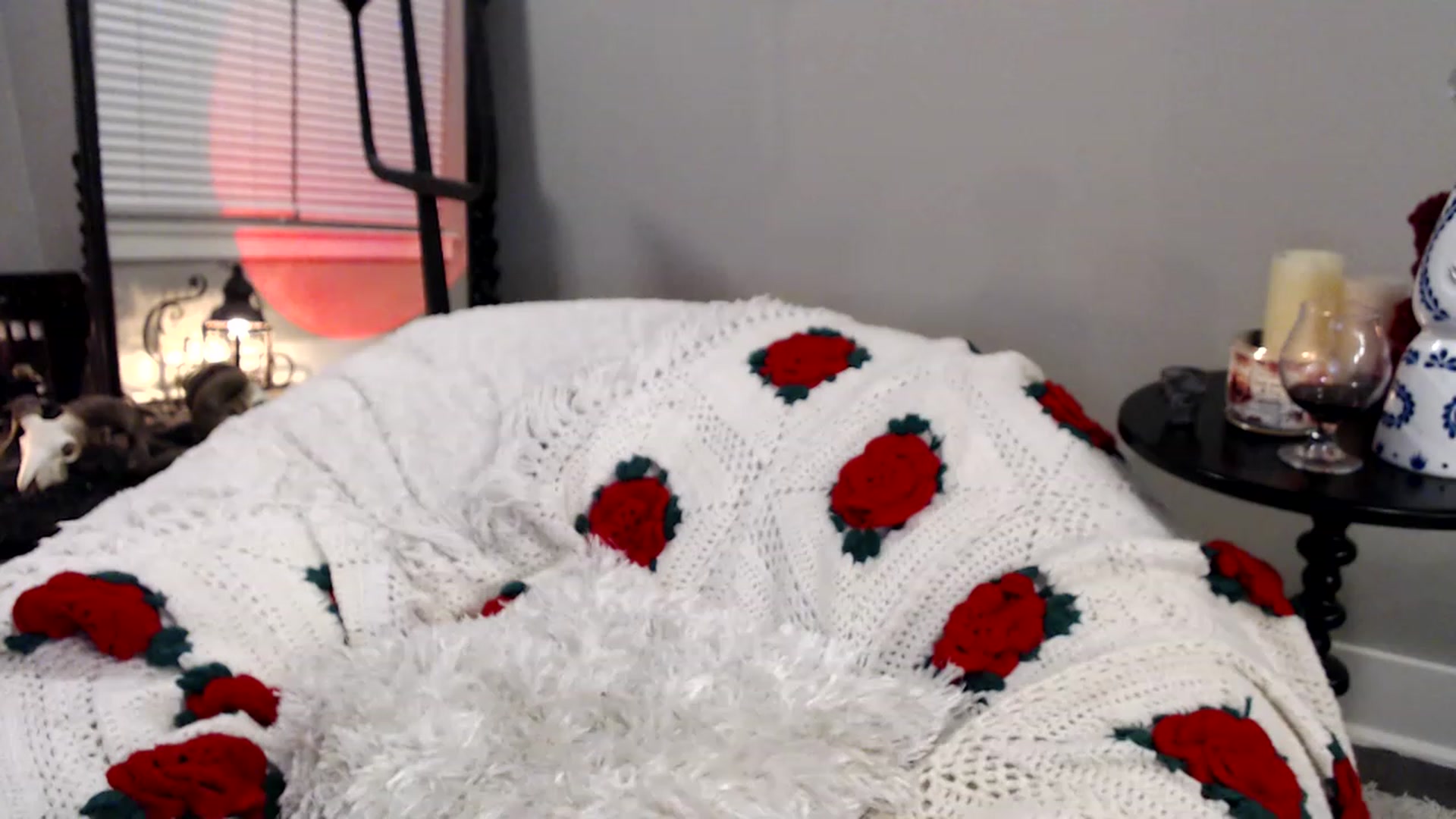 Gallery image thumbnail from XxRoseKitty's myfreecams stream on, 12/05/2022, 12:09 image 9 of 20
