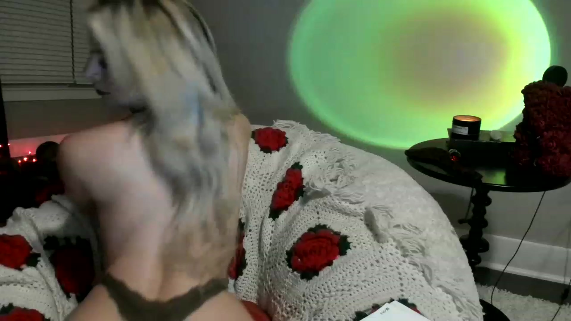 Gallery image thumbnail from XxRoseKitty's myfreecams stream on, 12/17/2022, 12:12 image 7 of 20