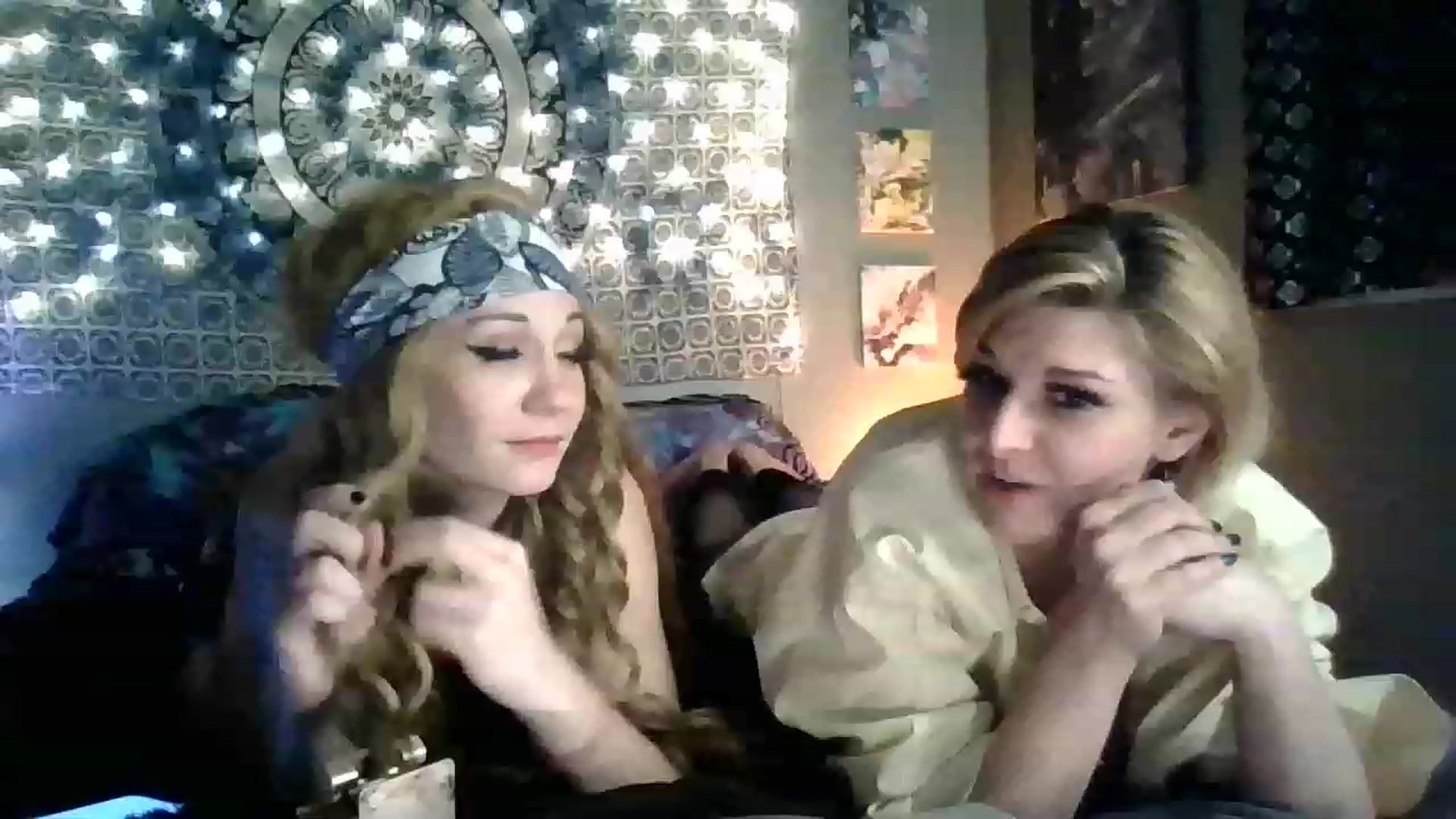 Gallery image thumbnail from XxRubyQxX's myfreecams stream on, 01/04/2023, 11:08 image 13 of 20