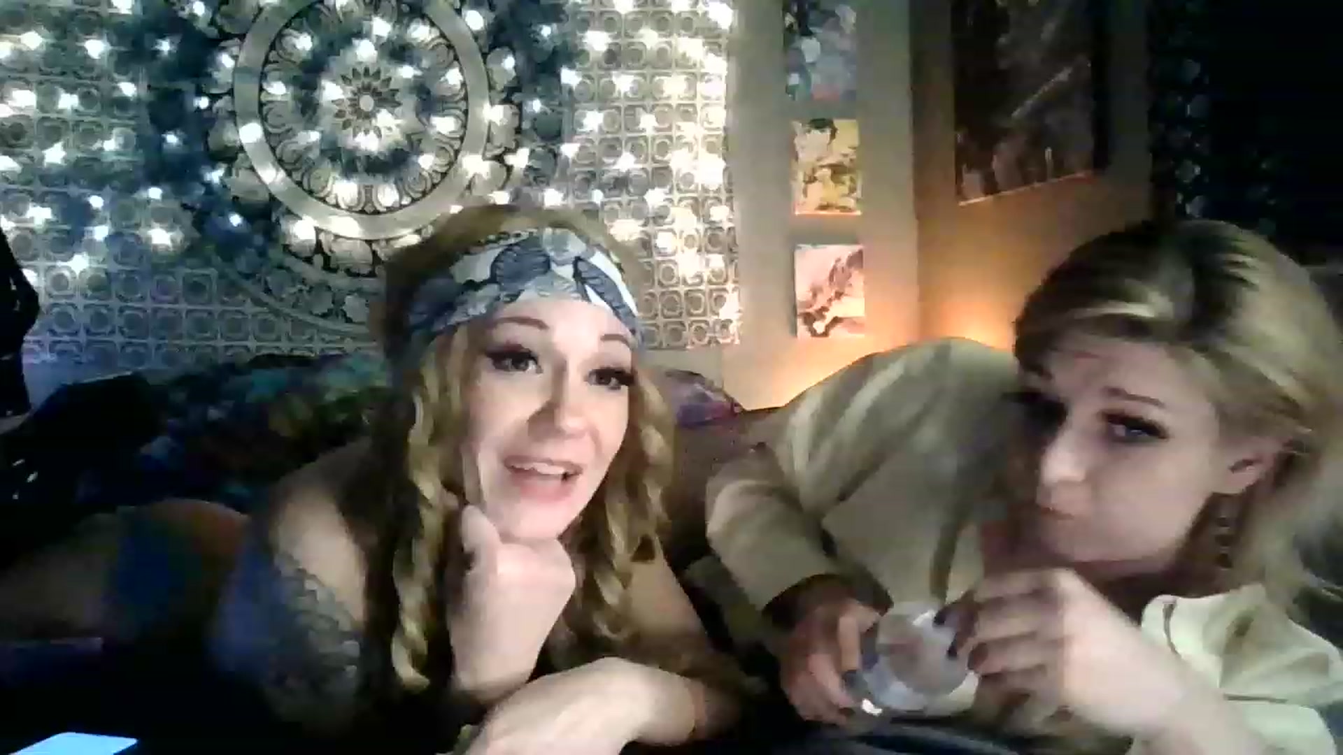 Gallery image thumbnail from XxRubyQxX's myfreecams stream on, 01/04/2023, 11:08 image 1 of 20