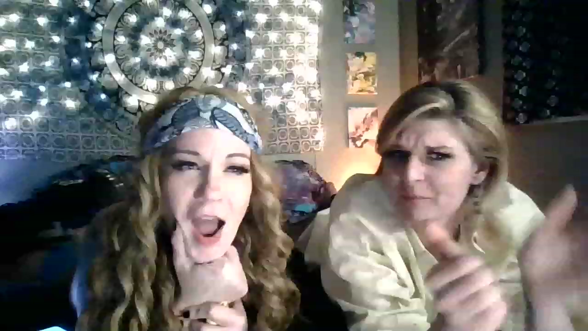 Gallery image thumbnail from XxRubyQxX's myfreecams stream on, 01/04/2023, 11:08 image 6 of 20