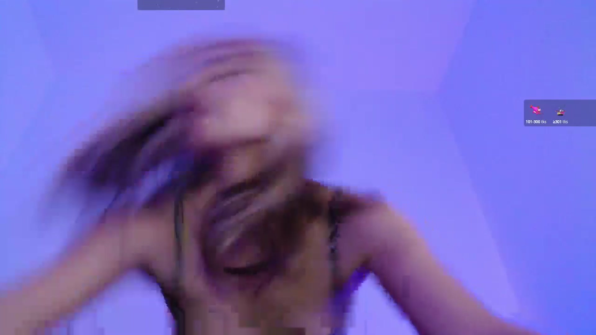 Gallery image thumbnail from Xx_LbnnFmm_xX's myfreecams stream on, 10/08/2024, 10:56 image 8 of 20