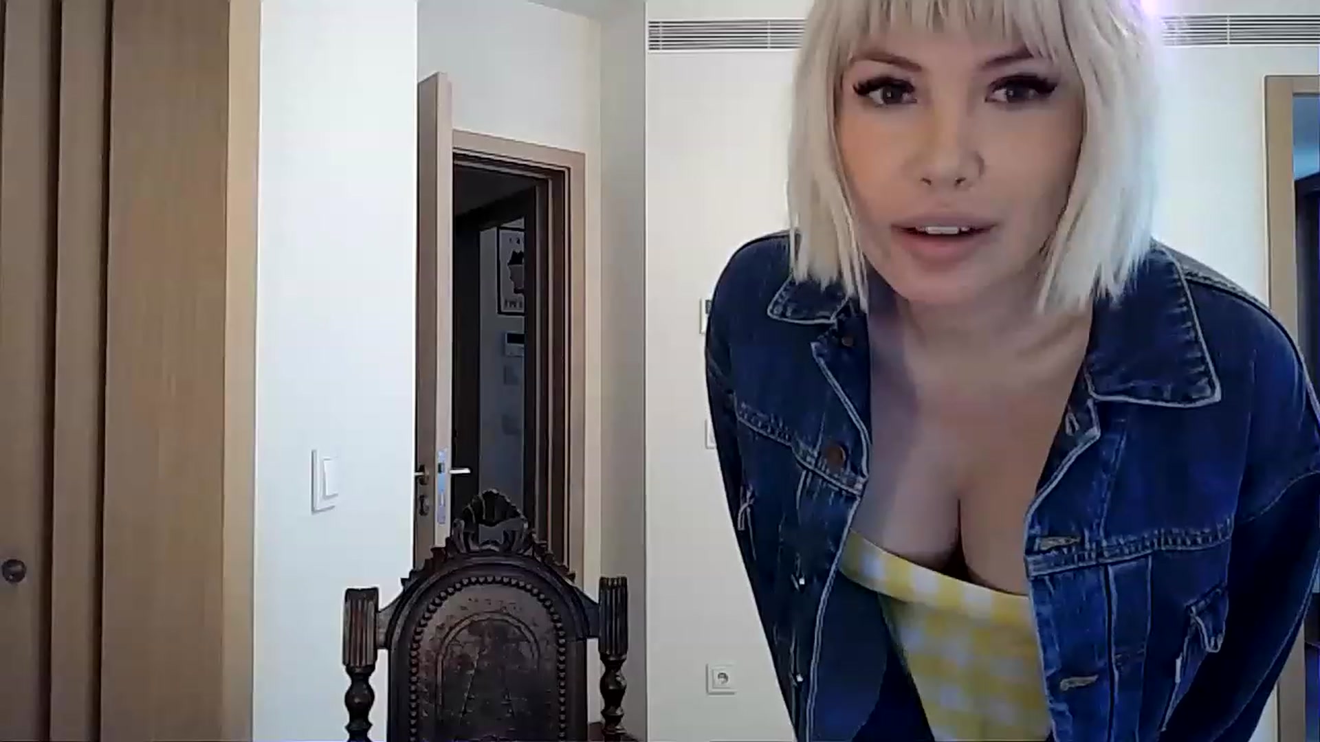Gallery image thumbnail from Xx_Sandy_xX's myfreecams stream on, 04/18/2023, 15:30 image 7 of 20