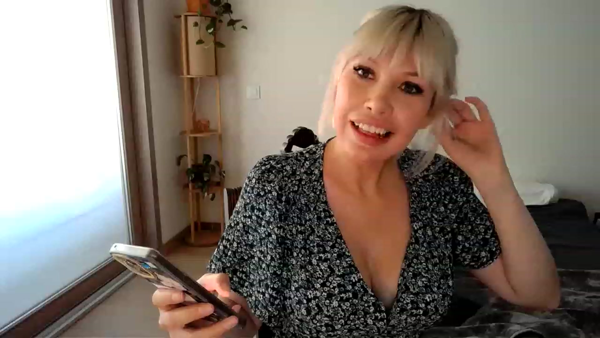 Gallery image thumbnail from Xx_Sandy_xX's myfreecams stream on, 05/27/2023, 16:59 image 19 of 20