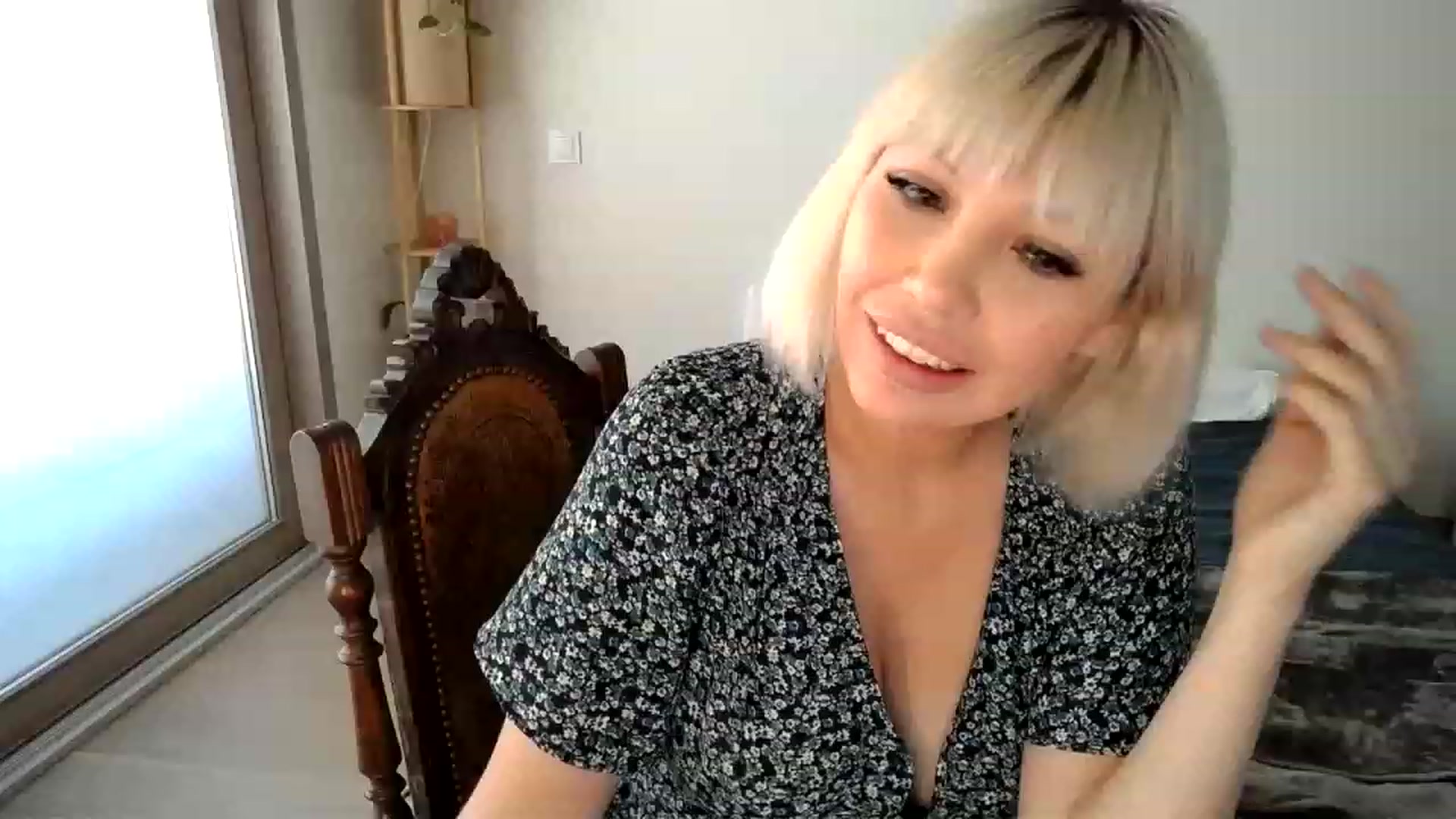 Gallery image thumbnail from Xx_Sandy_xX's myfreecams stream on, 05/27/2023, 16:59 image 8 of 20