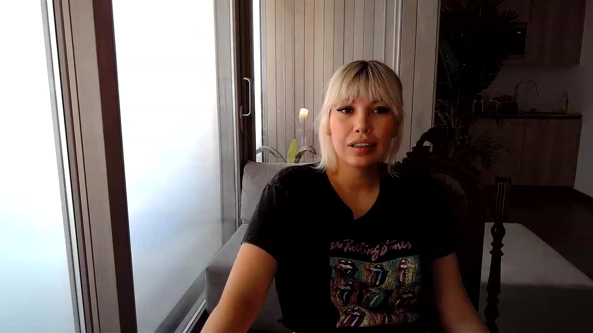 Gallery image thumbnail from Xx_Sandy_xX's myfreecams stream on, 08/07/2023, 15:00 image 1 of 20