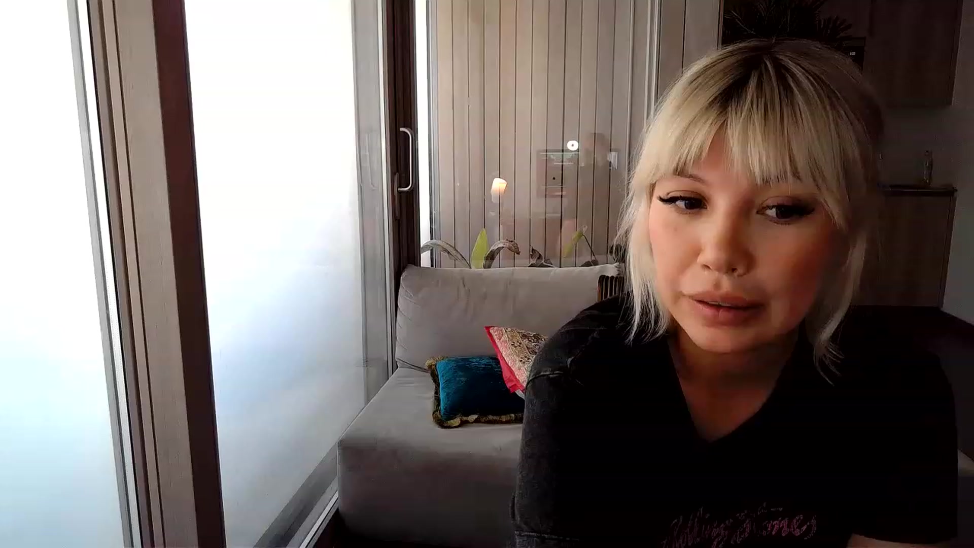 Gallery image thumbnail from Xx_Sandy_xX's myfreecams stream on, 08/07/2023, 15:00 image 2 of 20