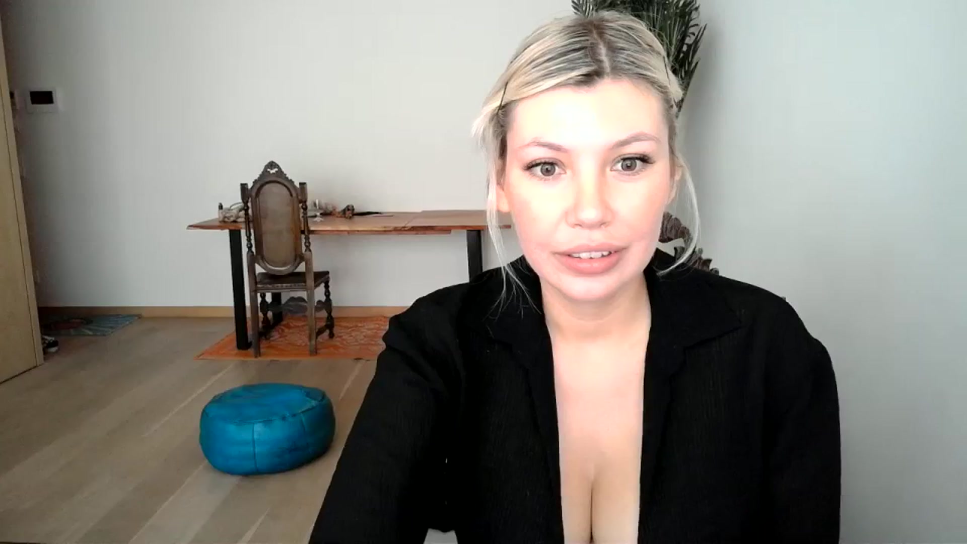 Gallery image thumbnail from Xx_Sandy_xX's myfreecams stream on, 09/28/2023, 13:43 image 14 of 20