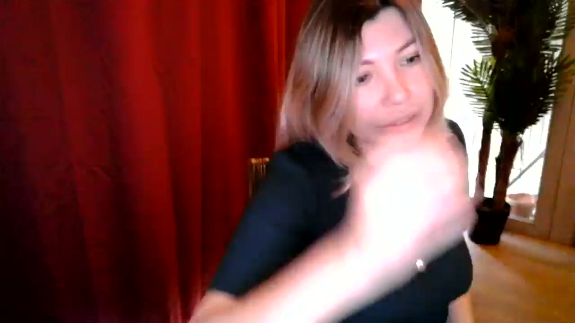 Gallery image thumbnail from Xx_Sandy_xX's myfreecams stream on, 01/20/2025, 15:06 image 1 of 20