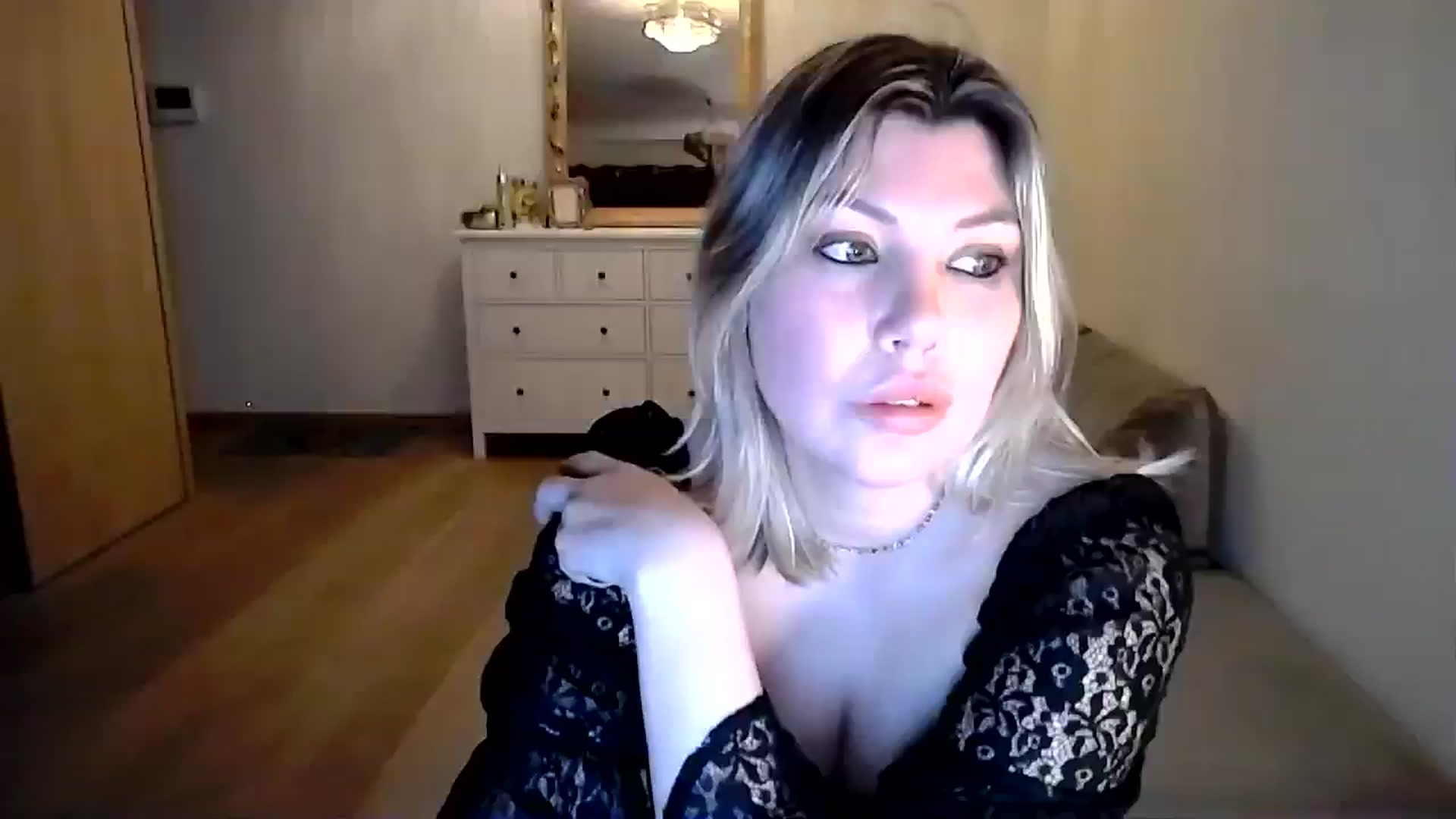 Gallery image thumbnail from Xx_Sandy_xX's myfreecams stream on, 02/15/2025, 20:58 image 15 of 20