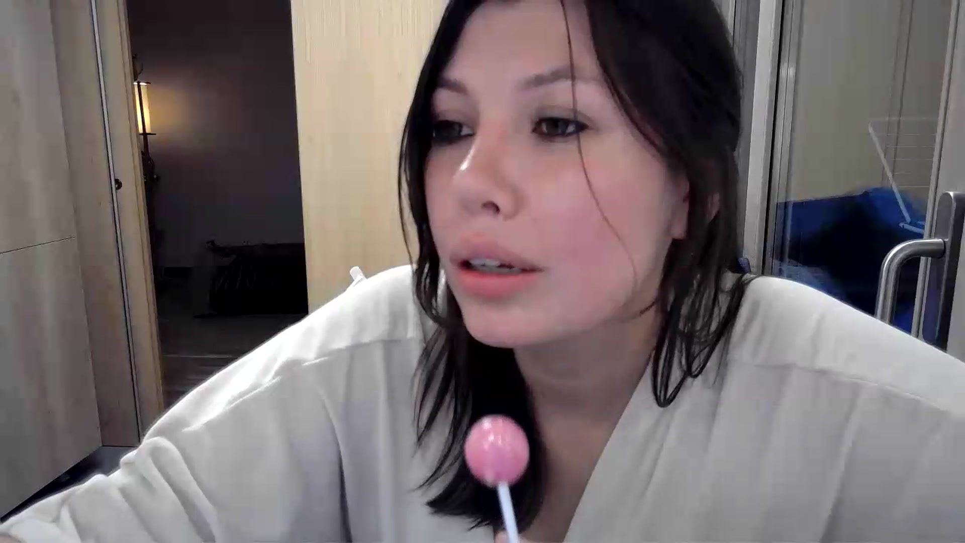 Gallery image thumbnail from Xx_Sandy_xX's myfreecams stream on, 09/18/2026, 23:18 image 16 of 20