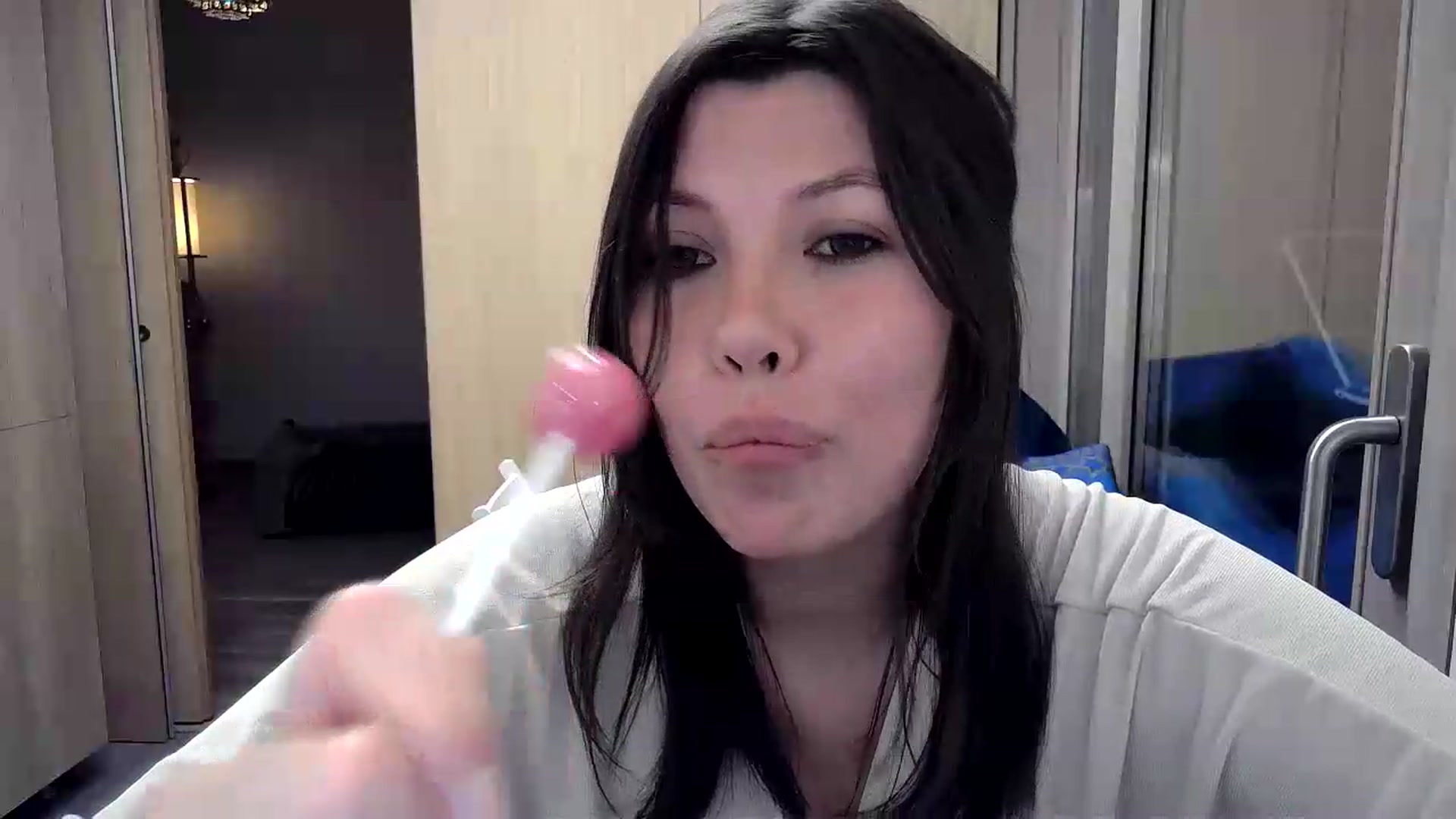 Gallery image thumbnail from Xx_Sandy_xX's myfreecams stream on, 09/18/2026, 23:18 image 14 of 20