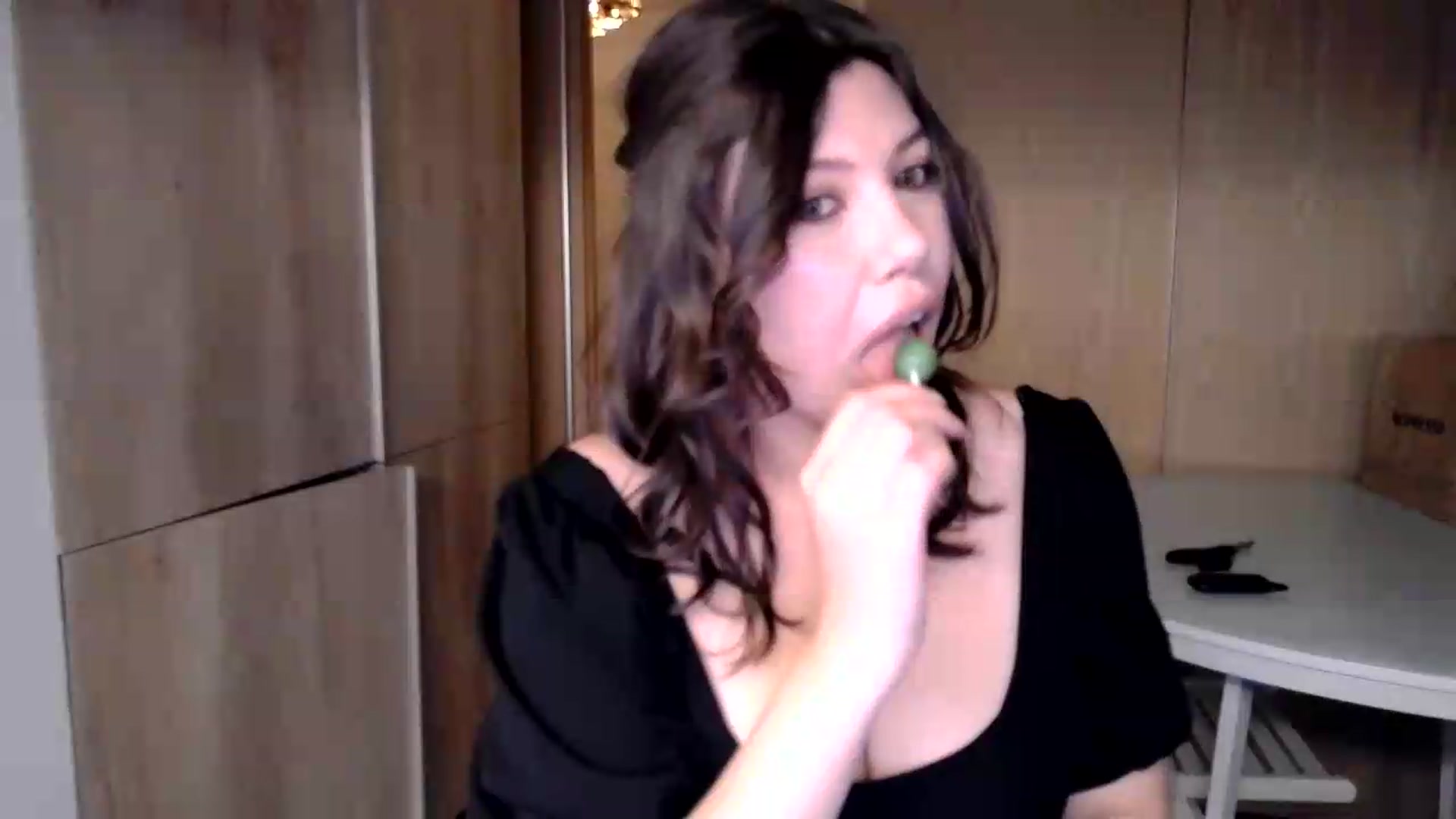 Gallery image thumbnail from Xx_Sandy_xX's myfreecams stream on, 09/26/2026, 18:59 image 11 of 20