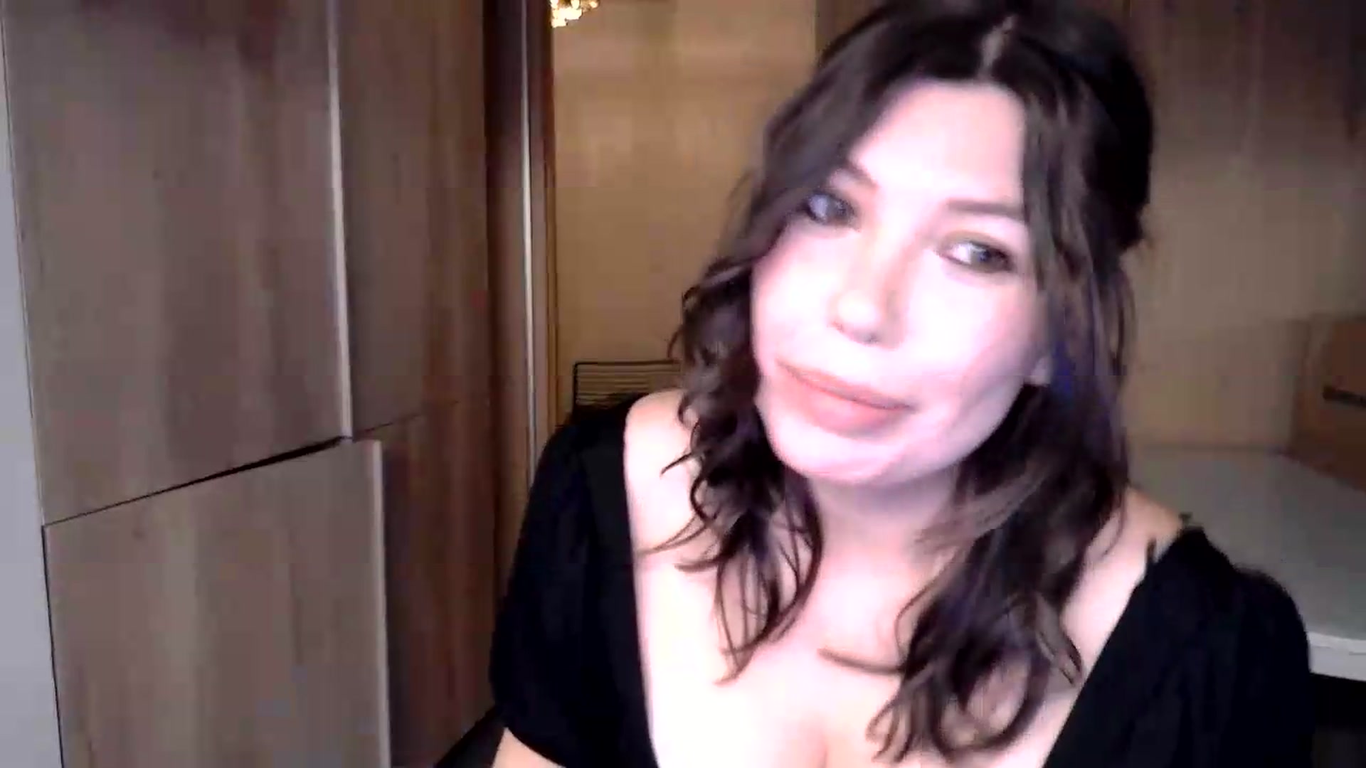 Gallery image thumbnail from Xx_Sandy_xX's myfreecams stream on, 09/26/2026, 18:59 image 13 of 20