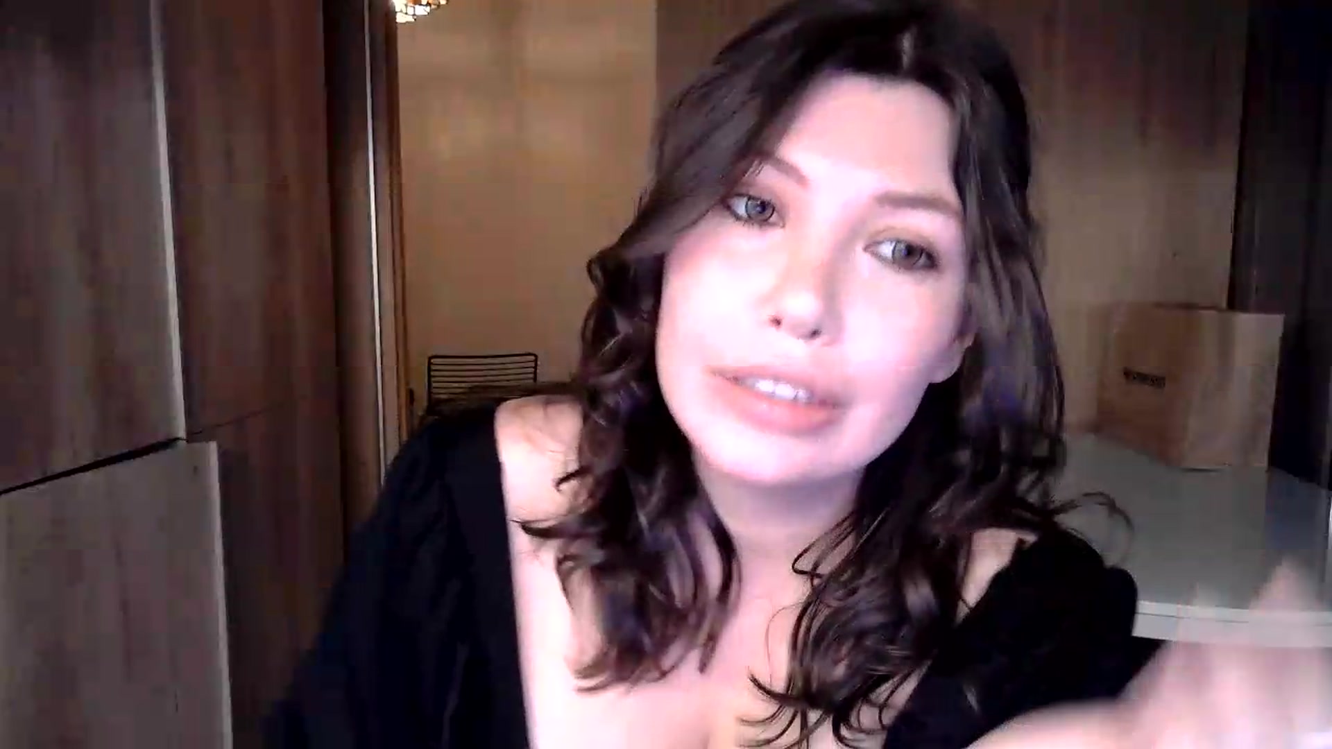 Gallery image thumbnail from Xx_Sandy_xX's myfreecams stream on, 09/26/2026, 18:59 image 15 of 20
