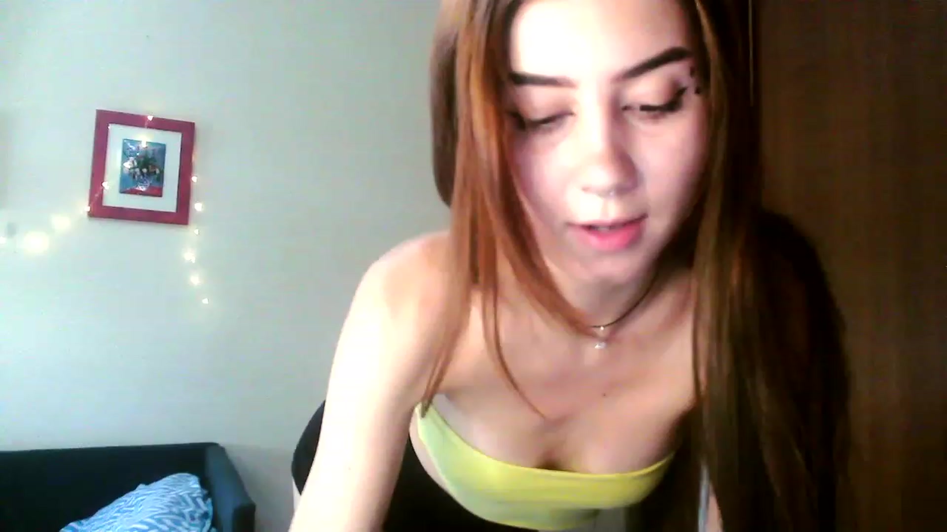 Gallery image thumbnail from XxanaXana's myfreecams stream on, 06/18/2023, 15:31 image 1 of 20
