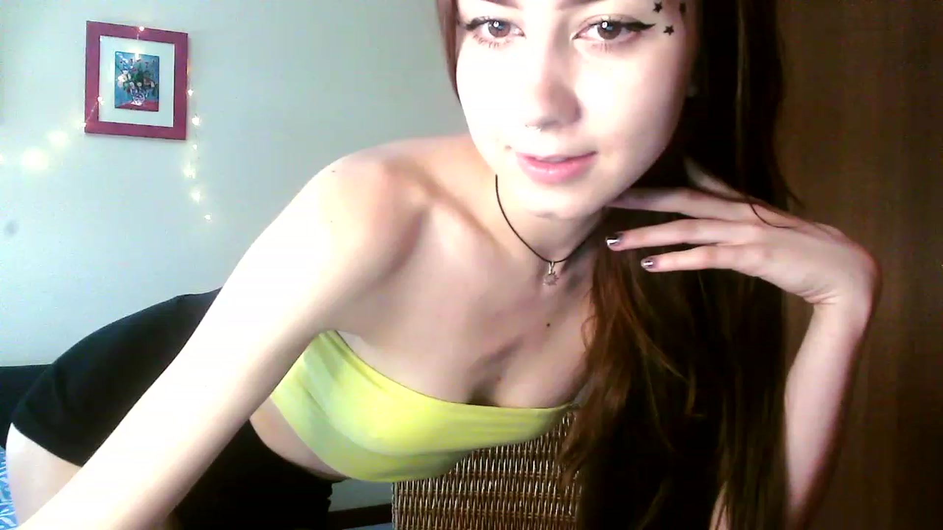 Gallery image thumbnail from XxanaXana's myfreecams stream on, 06/18/2023, 15:31 image 15 of 20