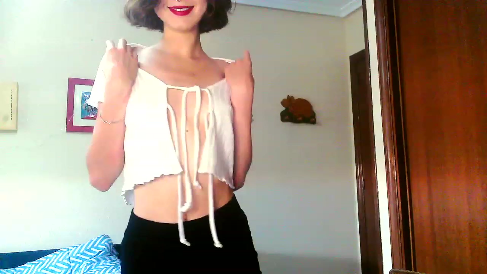 Gallery image thumbnail from XxanaXana's myfreecams stream on, 06/26/2023, 17:00 image 8 of 20