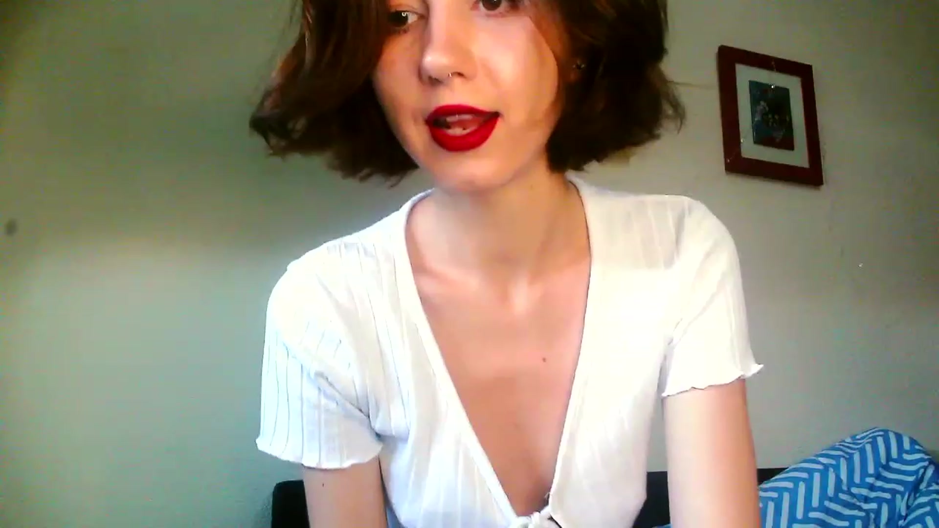 Gallery image thumbnail from XxanaXana's myfreecams stream on, 06/26/2023, 17:00 image 12 of 20