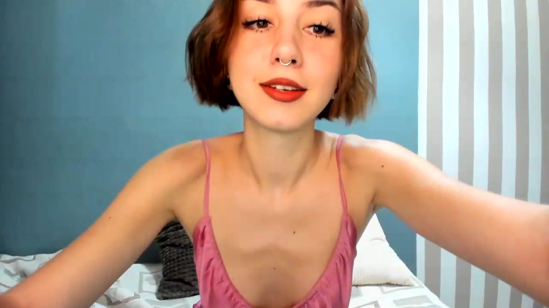 Gallery image thumbnail from XxanaXana's myfreecams stream on, 09/06/2023, 15:30 image 9 of 20