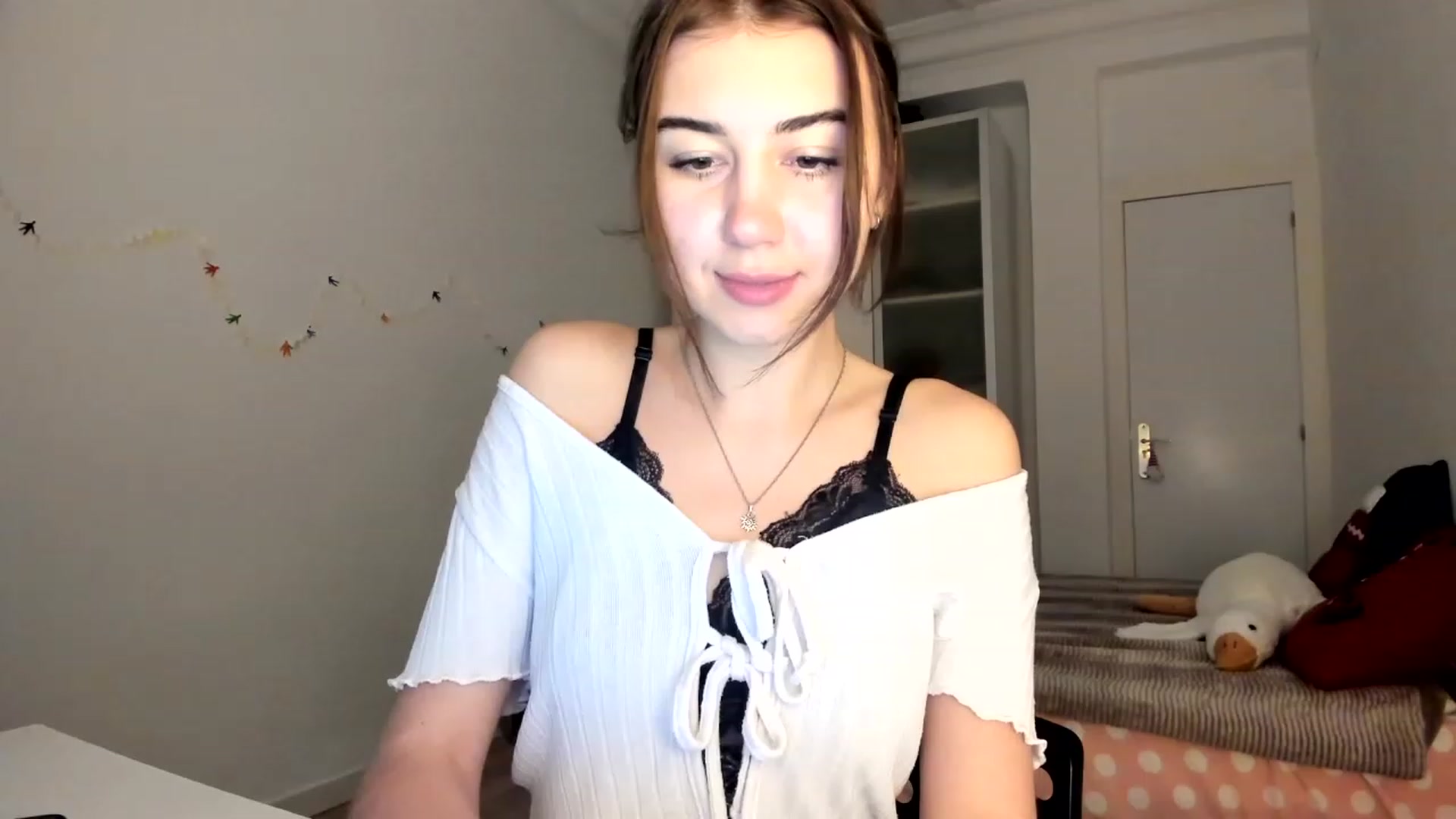 Gallery image thumbnail from XxanaXana's myfreecams stream on, 01/17/2024, 22:50 image 14 of 20