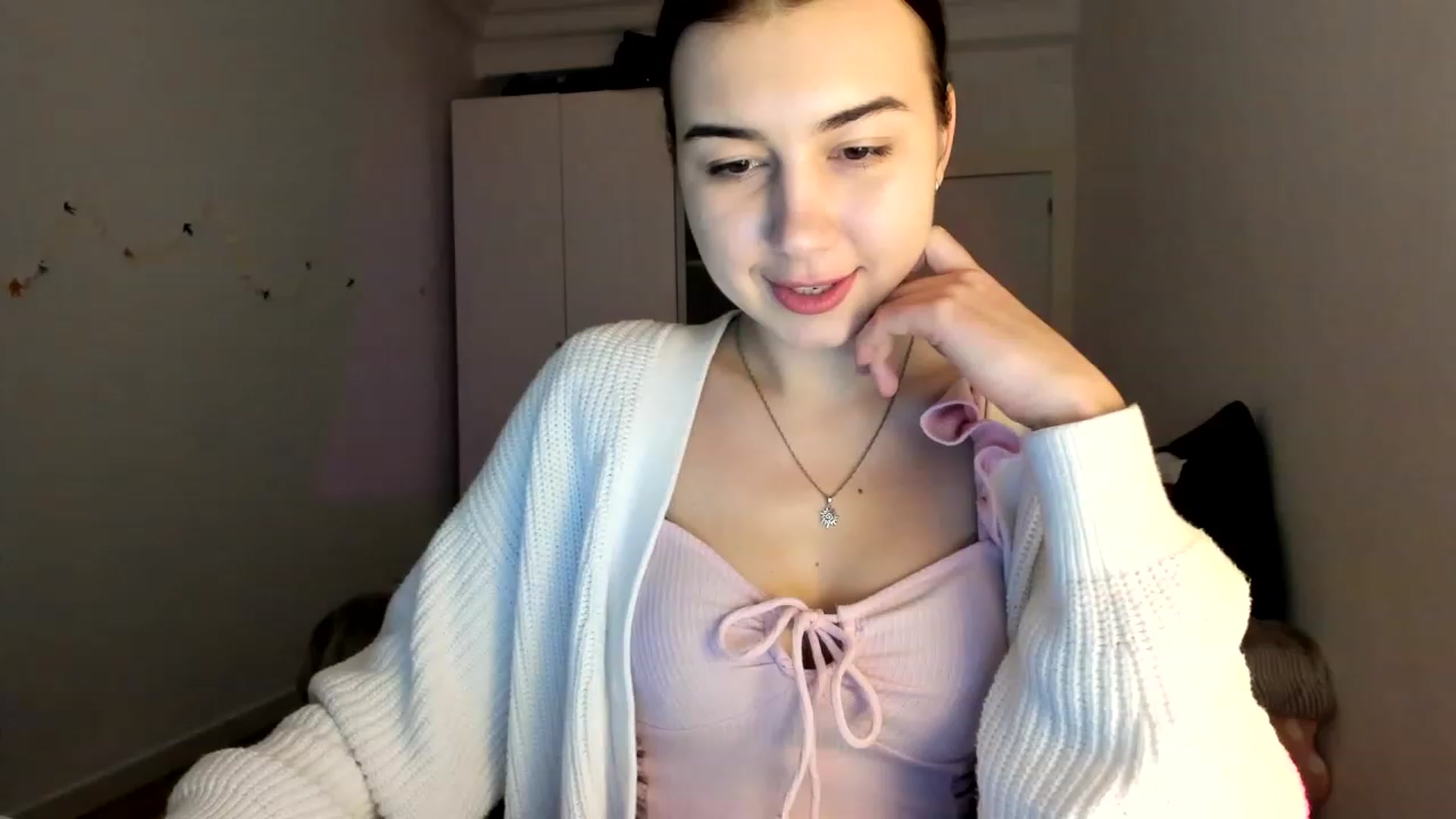 Gallery image thumbnail from XxanaXana's myfreecams stream on, 01/20/2024, 22:03 image 7 of 20
