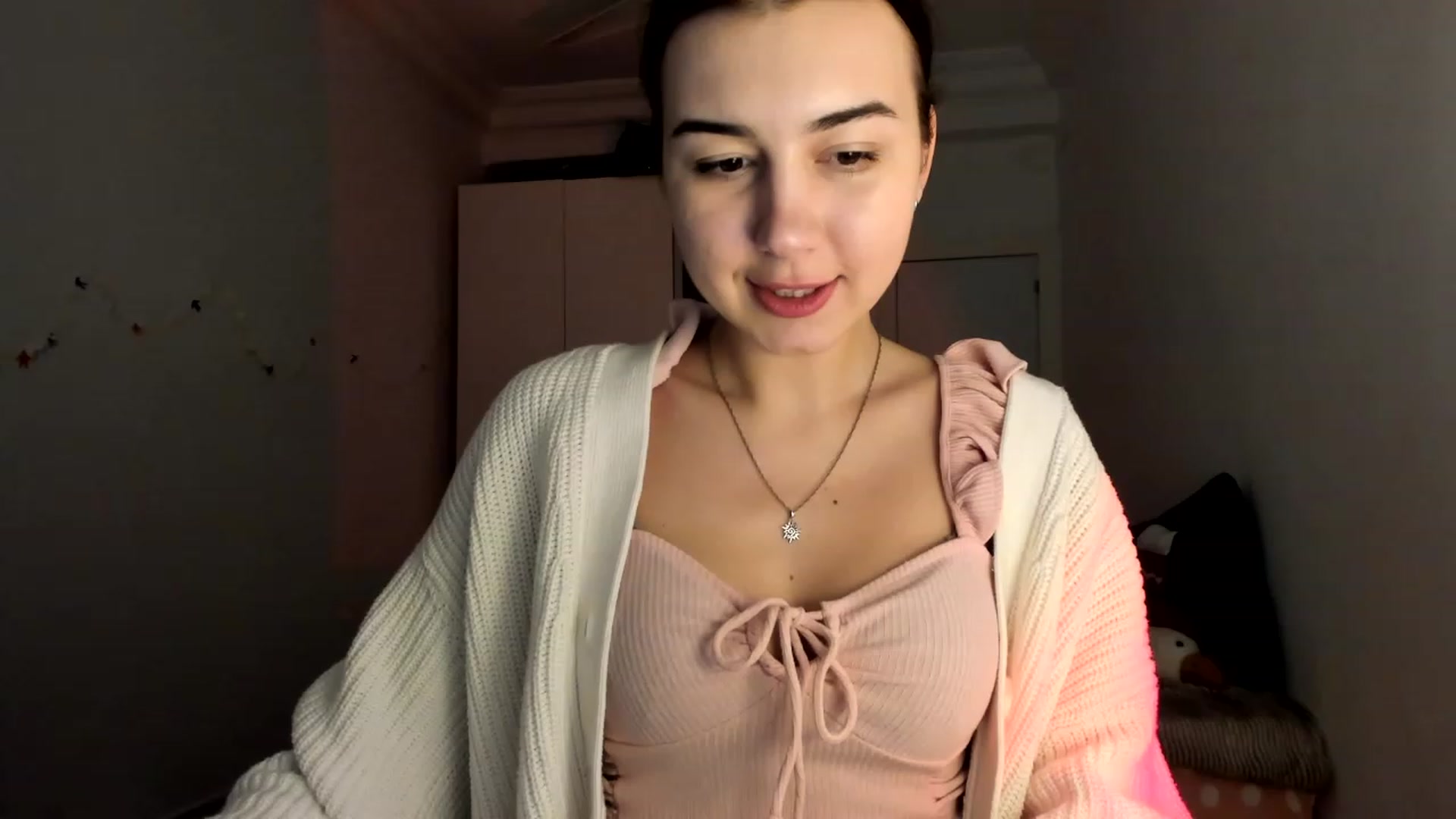Gallery image thumbnail from XxanaXana's myfreecams stream on, 01/20/2024, 22:03 image 20 of 20