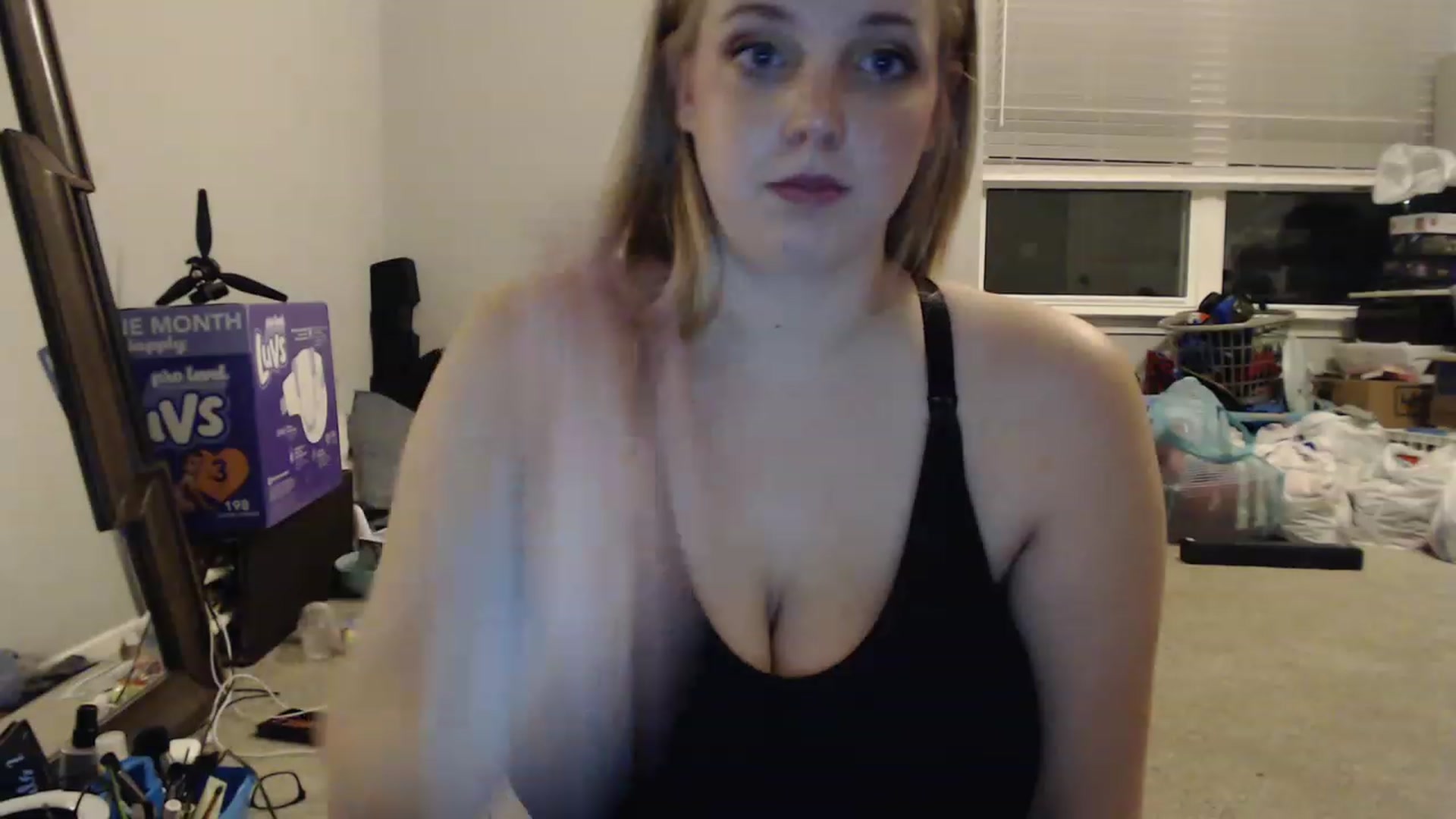 Gallery image thumbnail from Xxharleyqueen's myfreecams stream on, 07/17/2023, 03:25 image 6 of 20