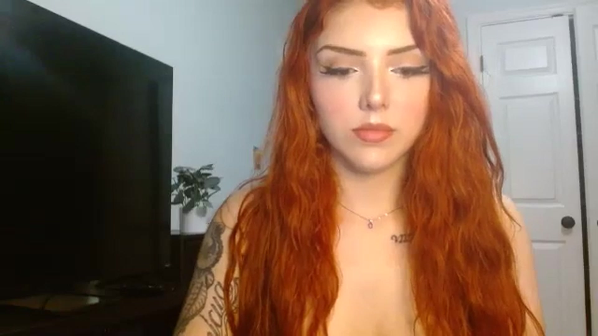 Gallery image thumbnail from XxxSaiyanQ's myfreecams stream on, 07/30/2023, 03:39 image 18 of 20