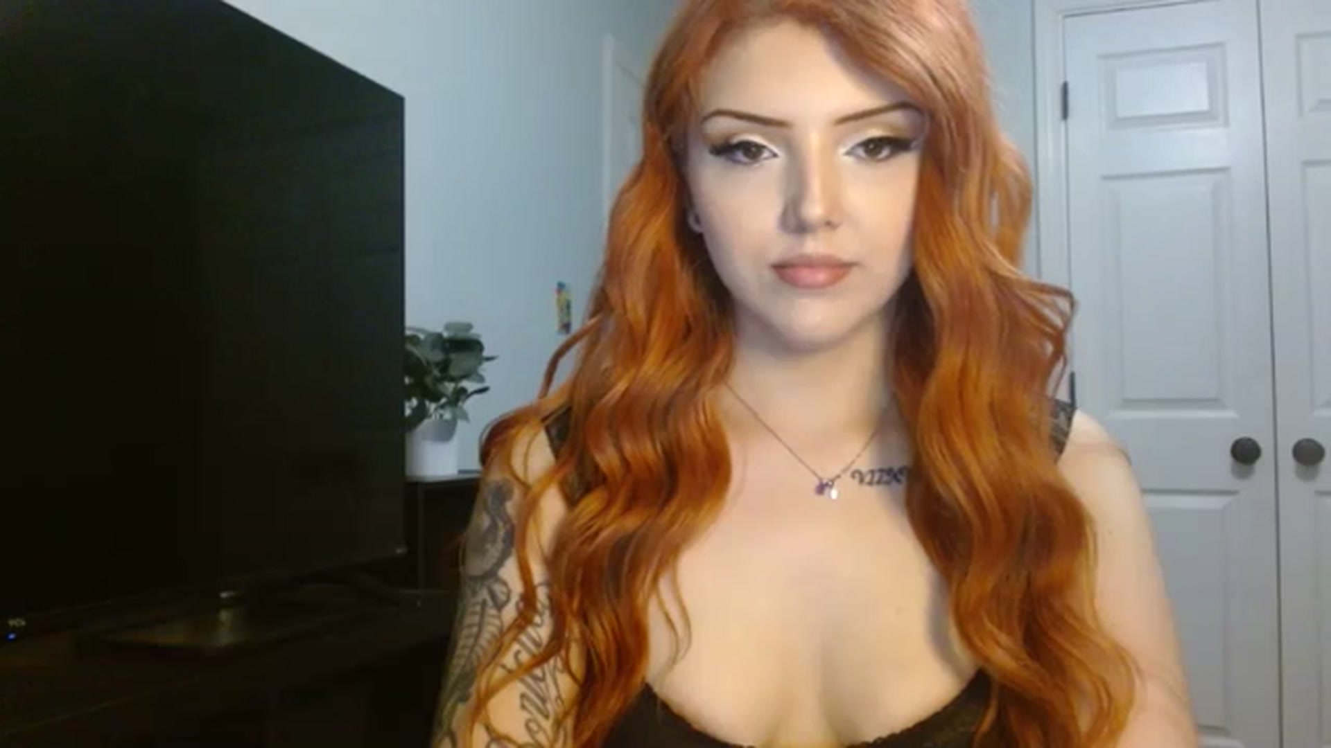 Gallery image thumbnail from XxxSaiyanQ's myfreecams stream on, 09/08/2023, 06:03 image 3 of 20