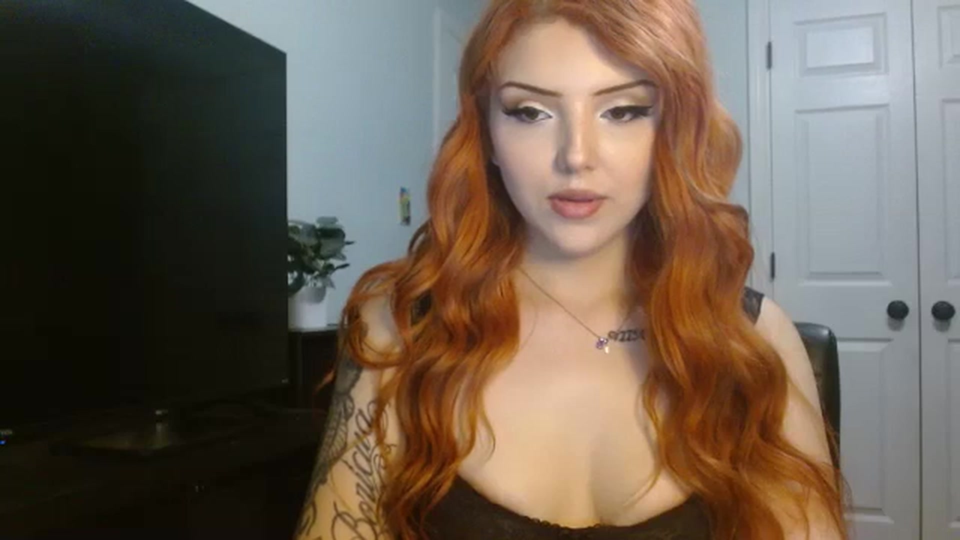 Gallery image thumbnail from XxxSaiyanQ's myfreecams stream on, 09/08/2023, 06:03 image 9 of 20