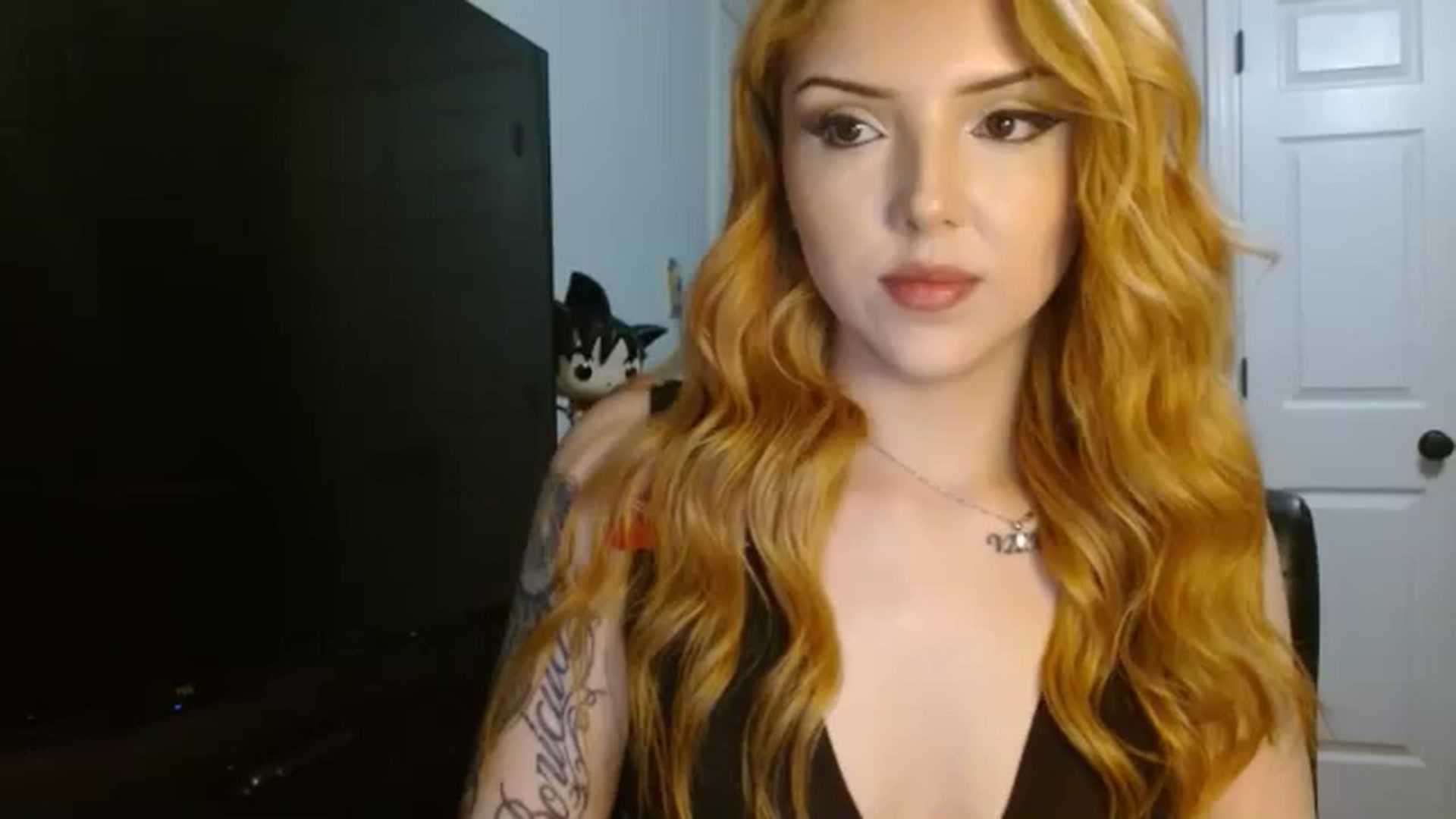 Gallery image thumbnail from XxxSaiyanQ's myfreecams stream on, 05/07/2024, 05:33 image 1 of 20