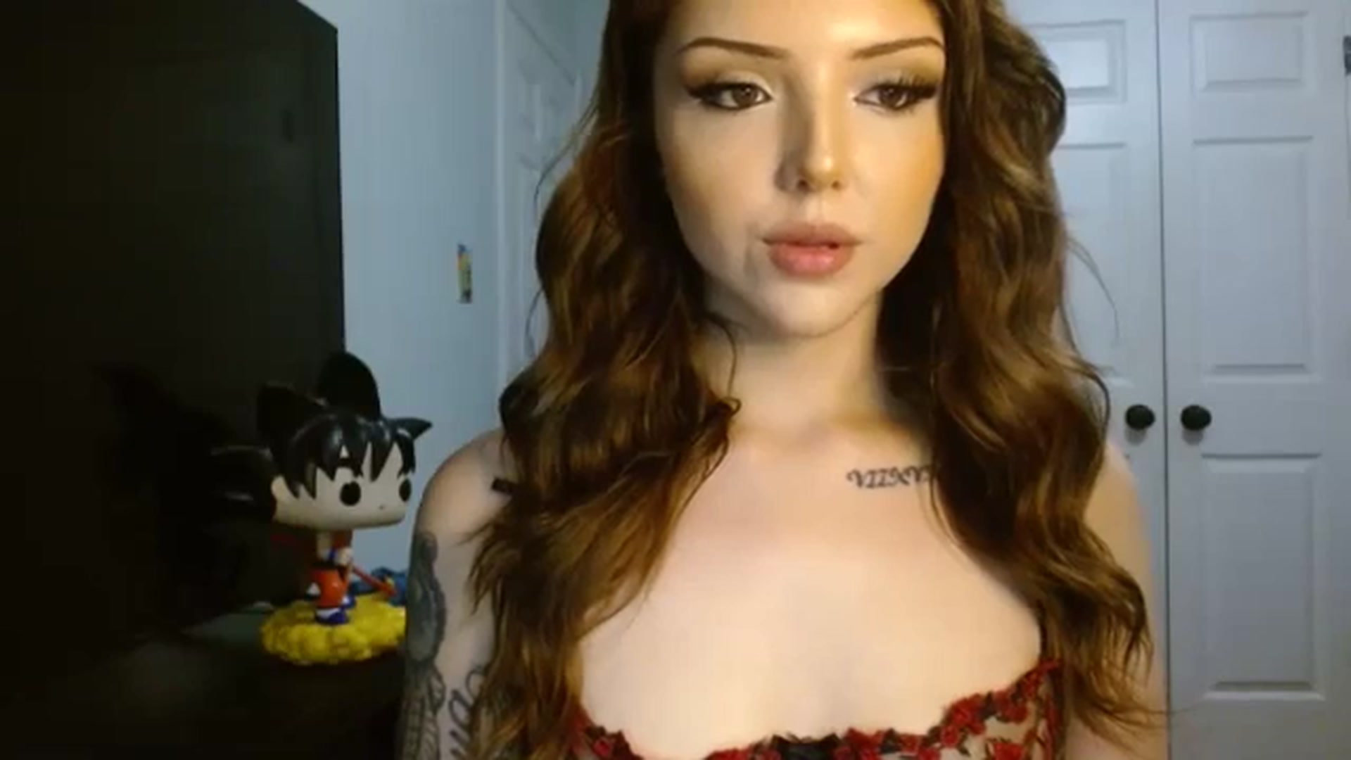 Gallery image thumbnail from XxxSaiyanQ's myfreecams stream on, 06/25/2024, 05:32 image 19 of 20