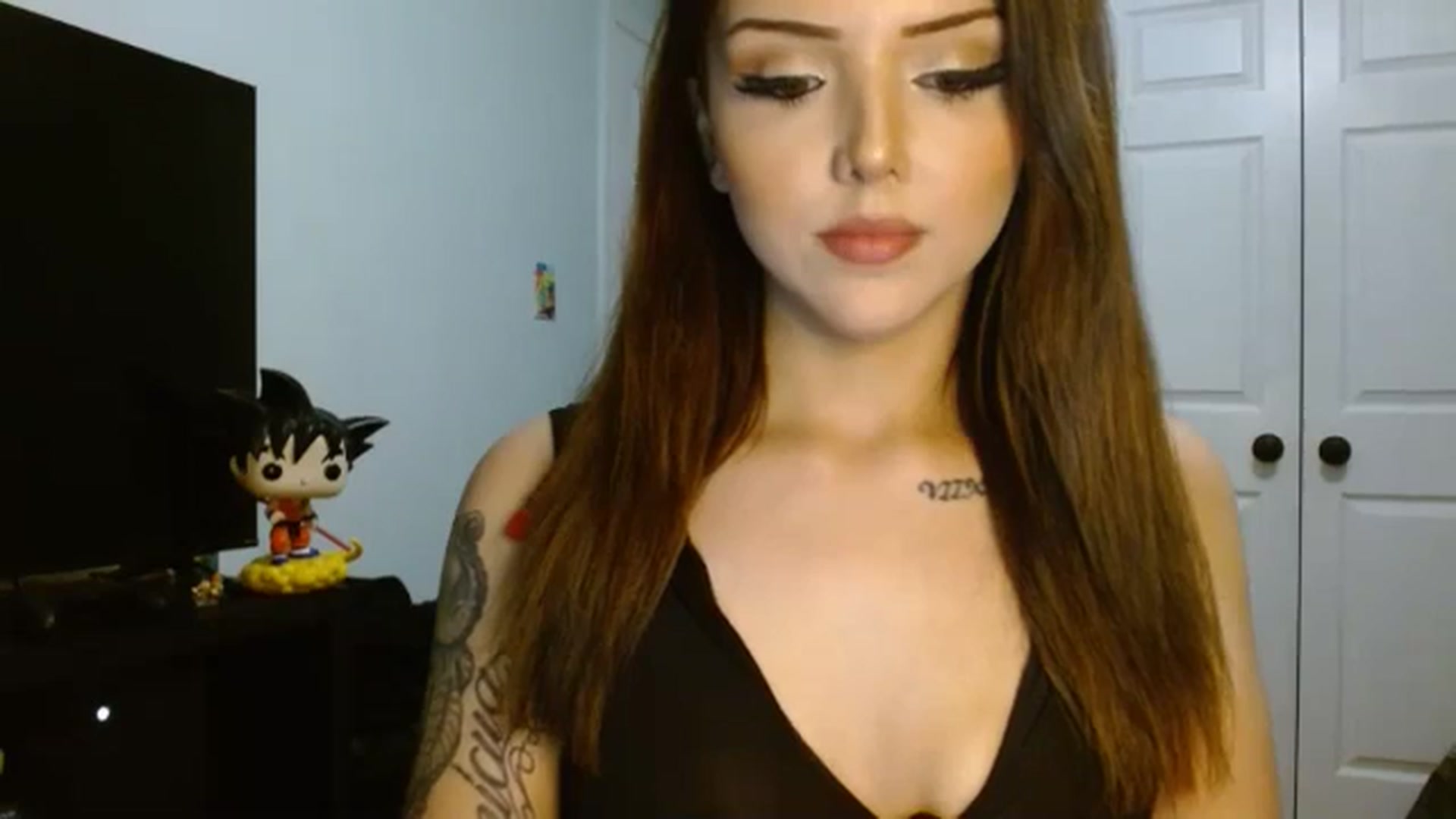 Gallery image thumbnail from XxxSaiyanQ's myfreecams stream on, 07/14/2024, 05:32 image 15 of 20