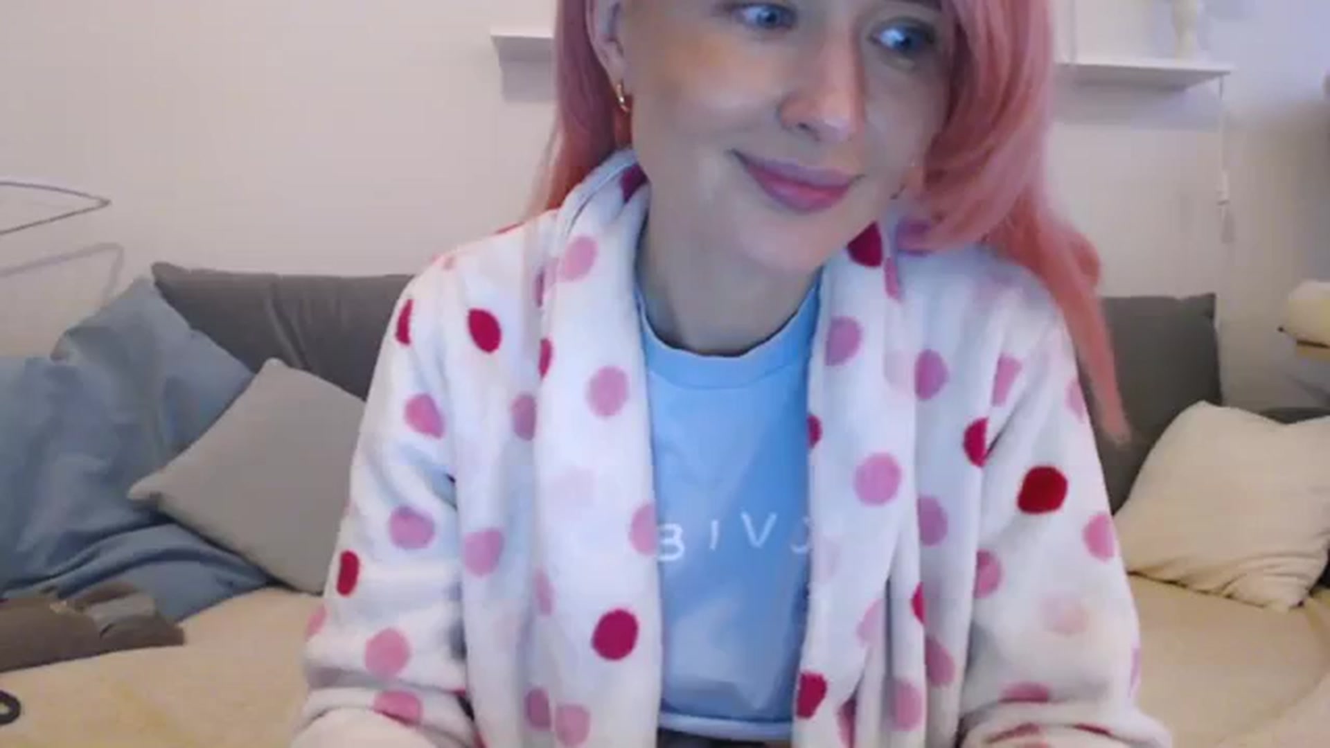 Gallery image thumbnail from Xxxawesomeart's myfreecams stream on, 10/31/2023, 14:33 image 6 of 20