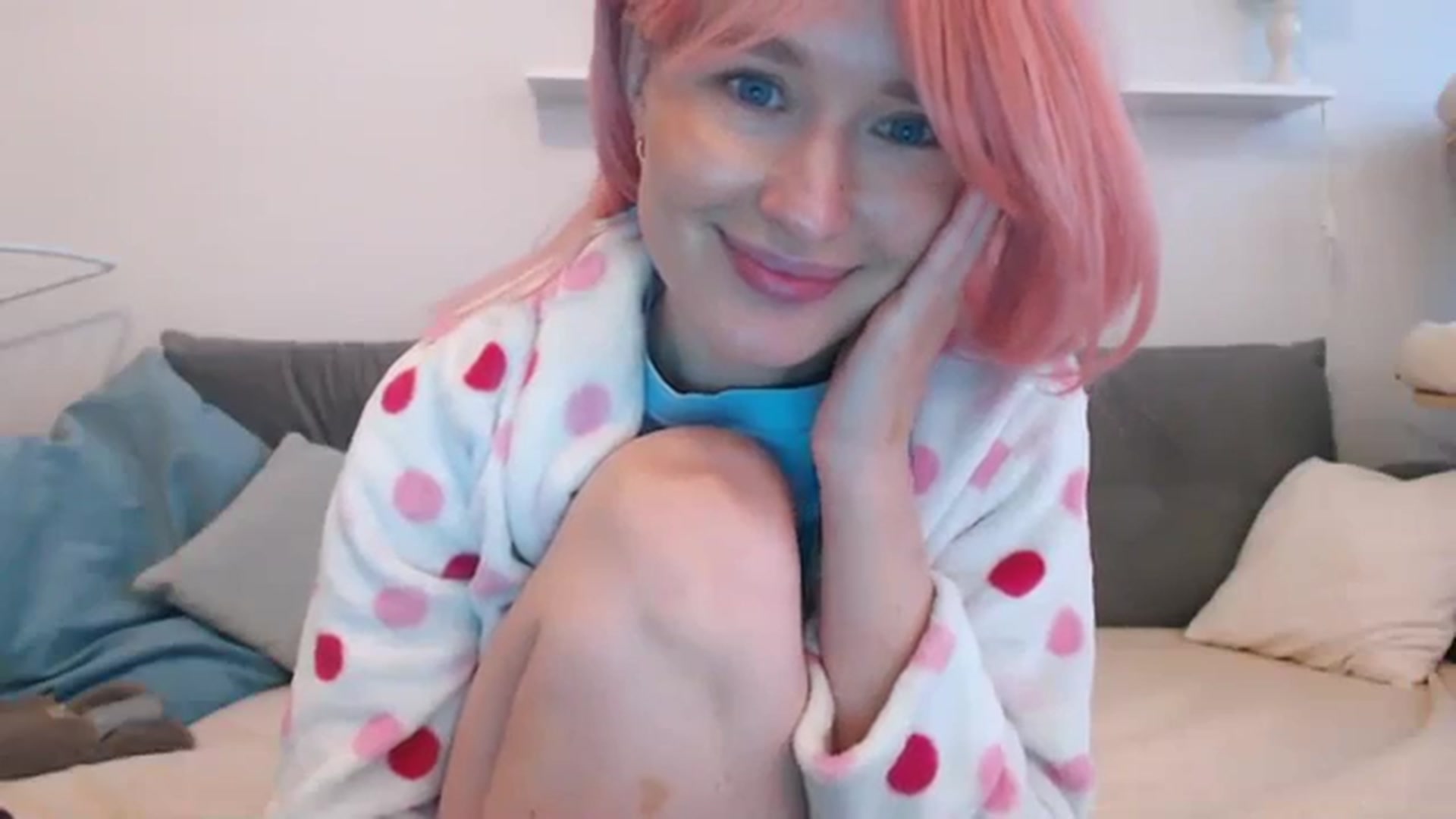 Gallery image thumbnail from Xxxawesomeart's myfreecams stream on, 10/31/2023, 14:33 image 18 of 20