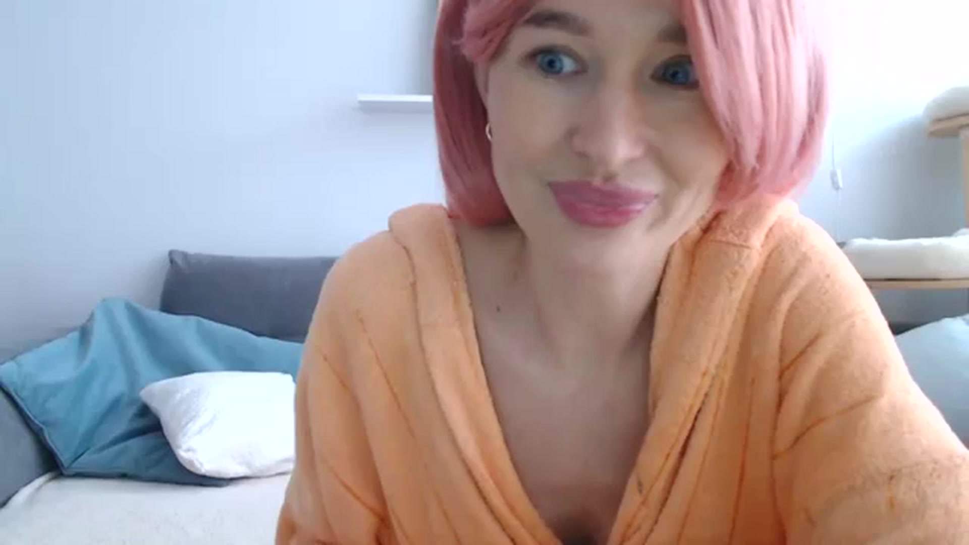 Gallery image thumbnail from Xxxawesomeart's myfreecams stream on, 11/30/2023, 12:55 image 16 of 20